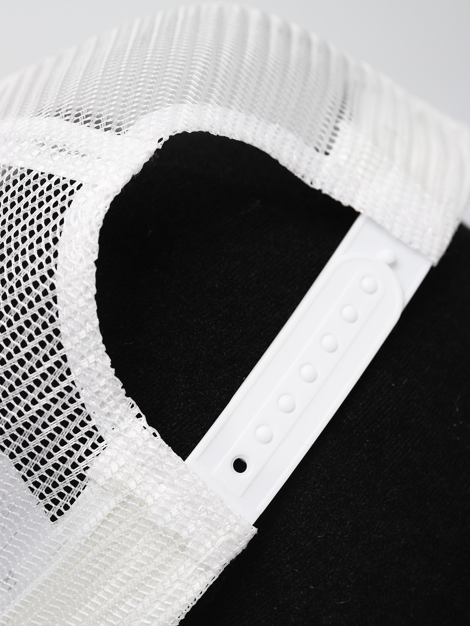 New Era Essential Aframe Trucker ZD Cap (new york yankees whi)