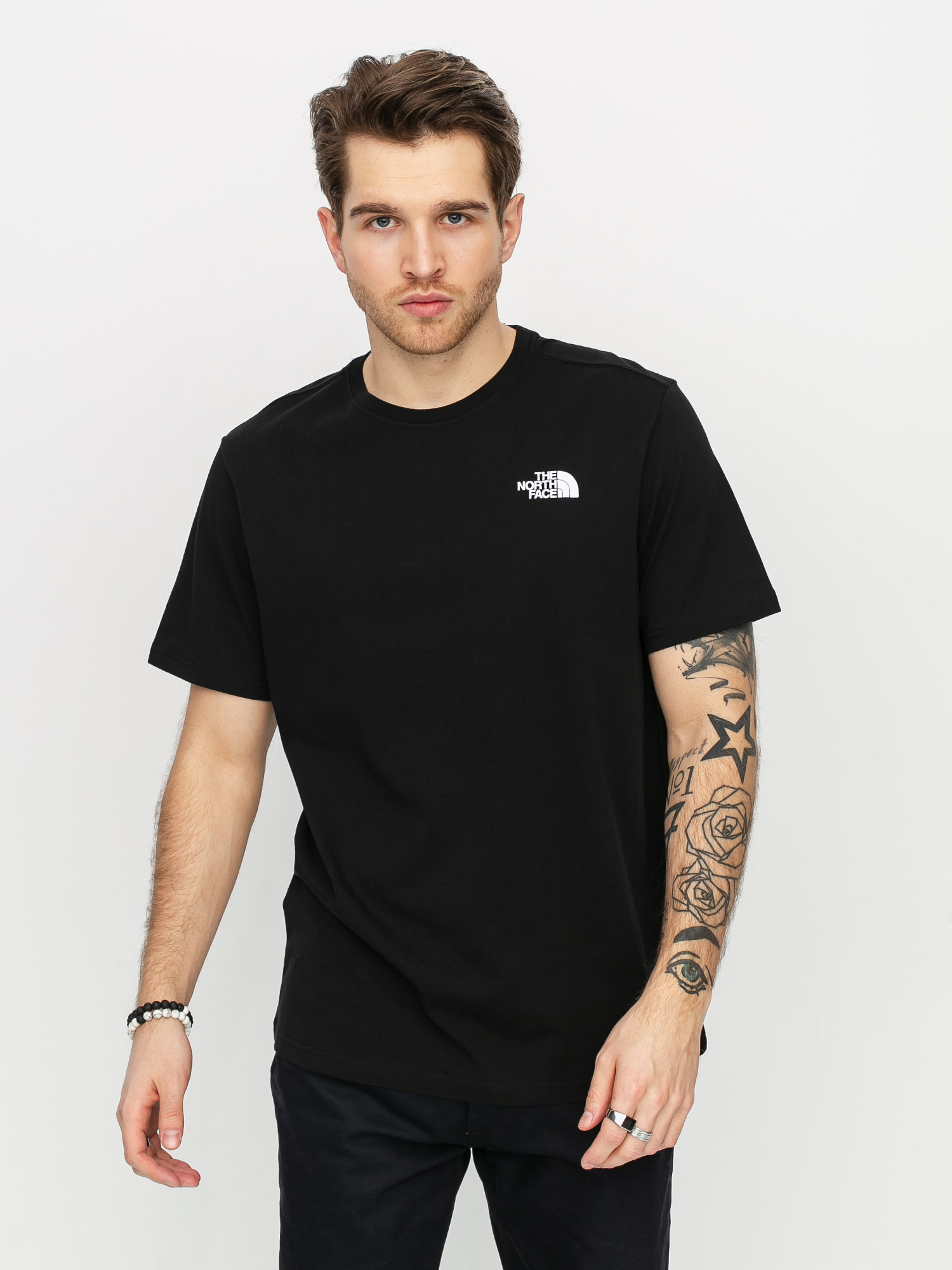 The North Face Redbox T-shirt (black)