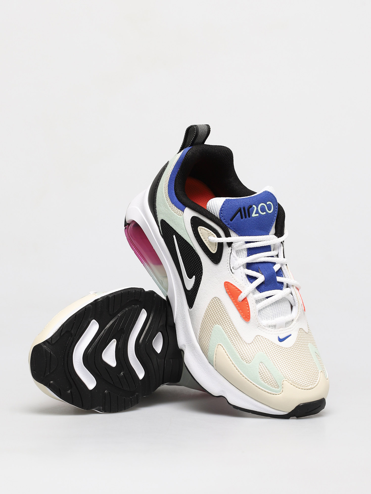 Nike Air Max 200 Shoes Wmn (fossil/white black pistachio frost)