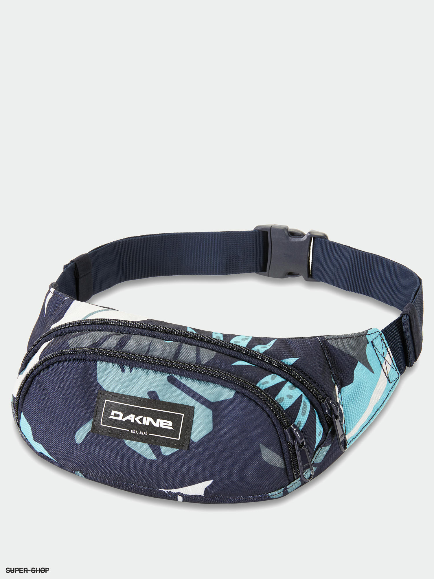 dakine bum bag