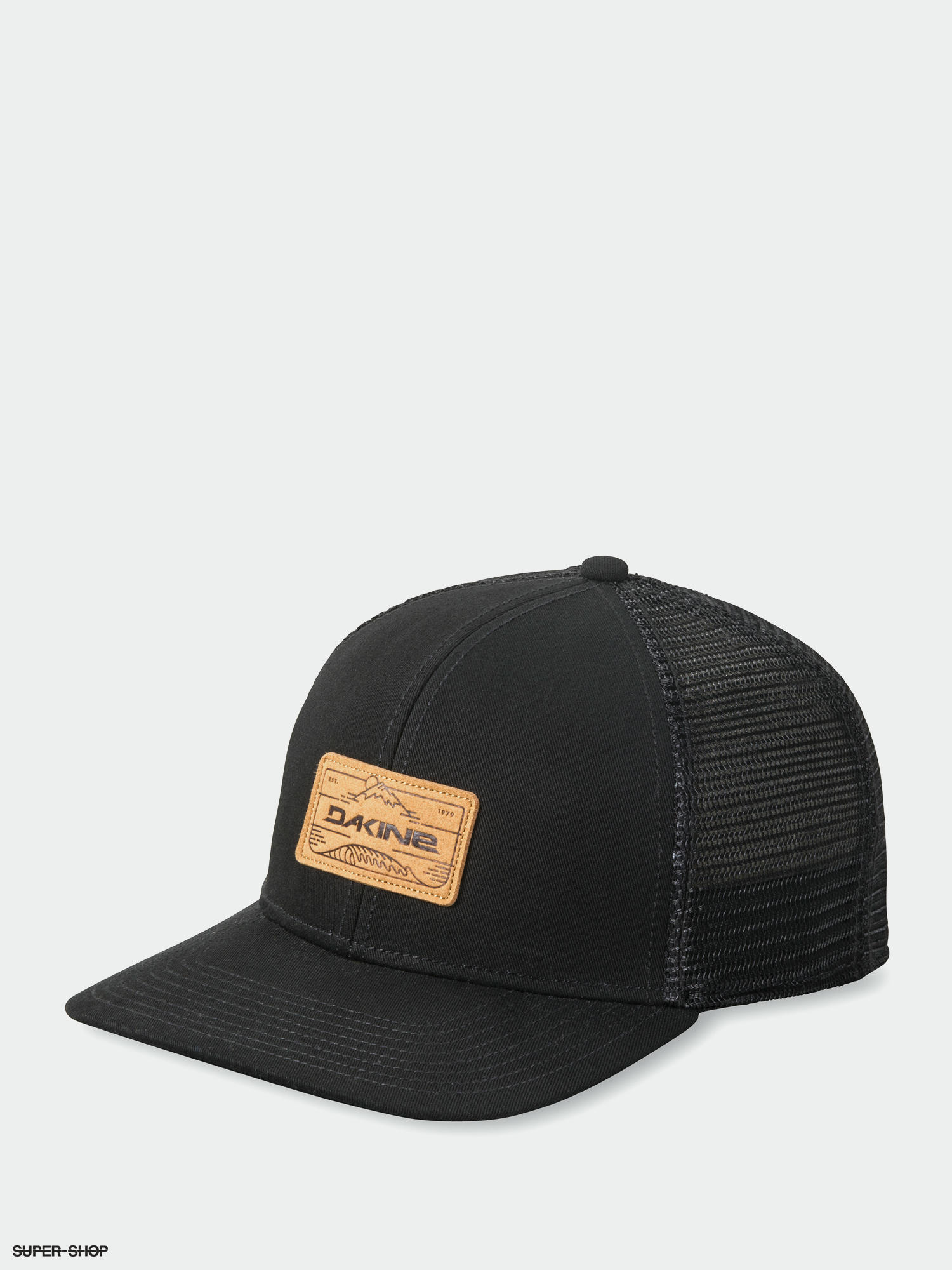 peak trucker cap