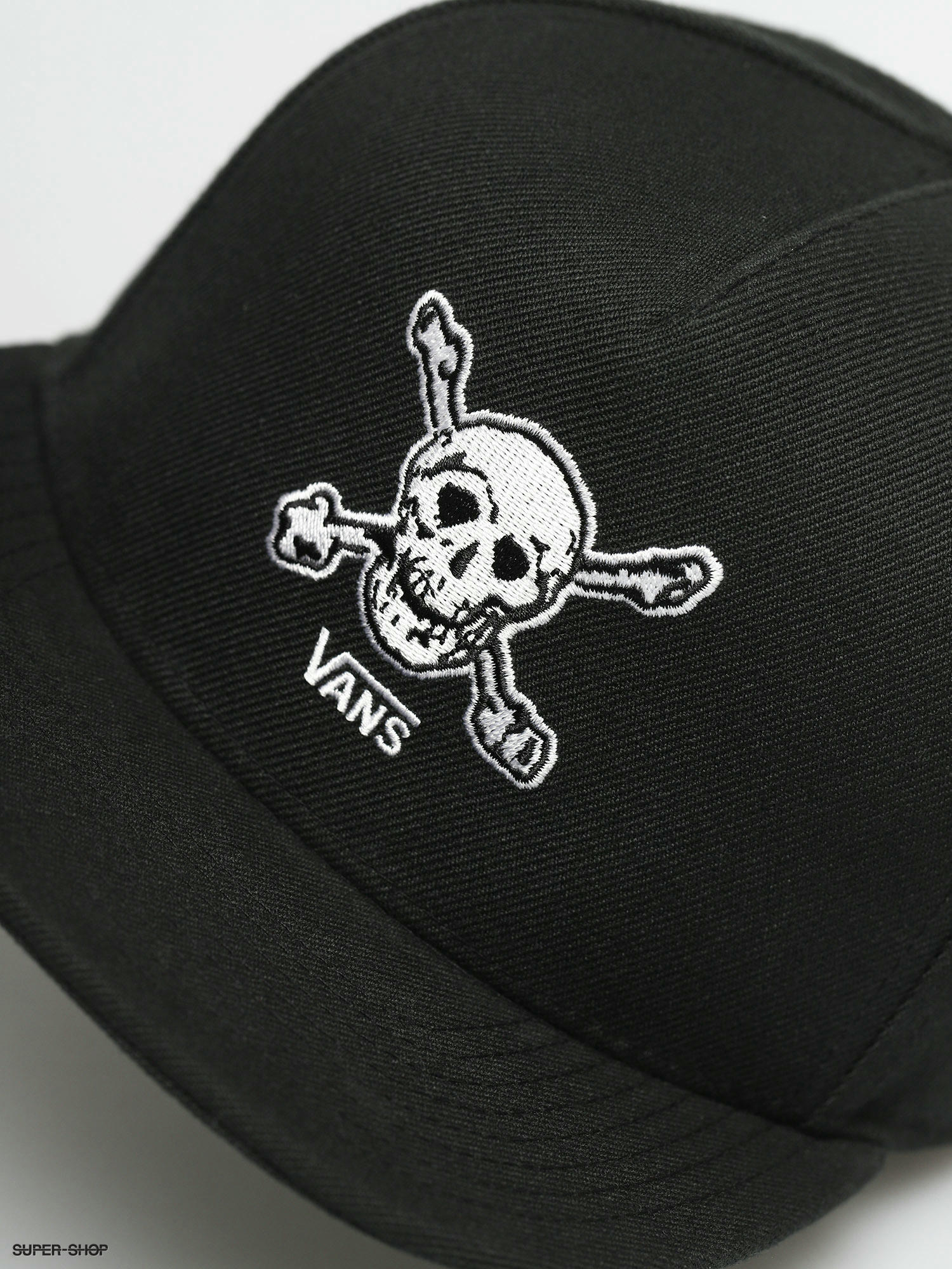 vans skull cap