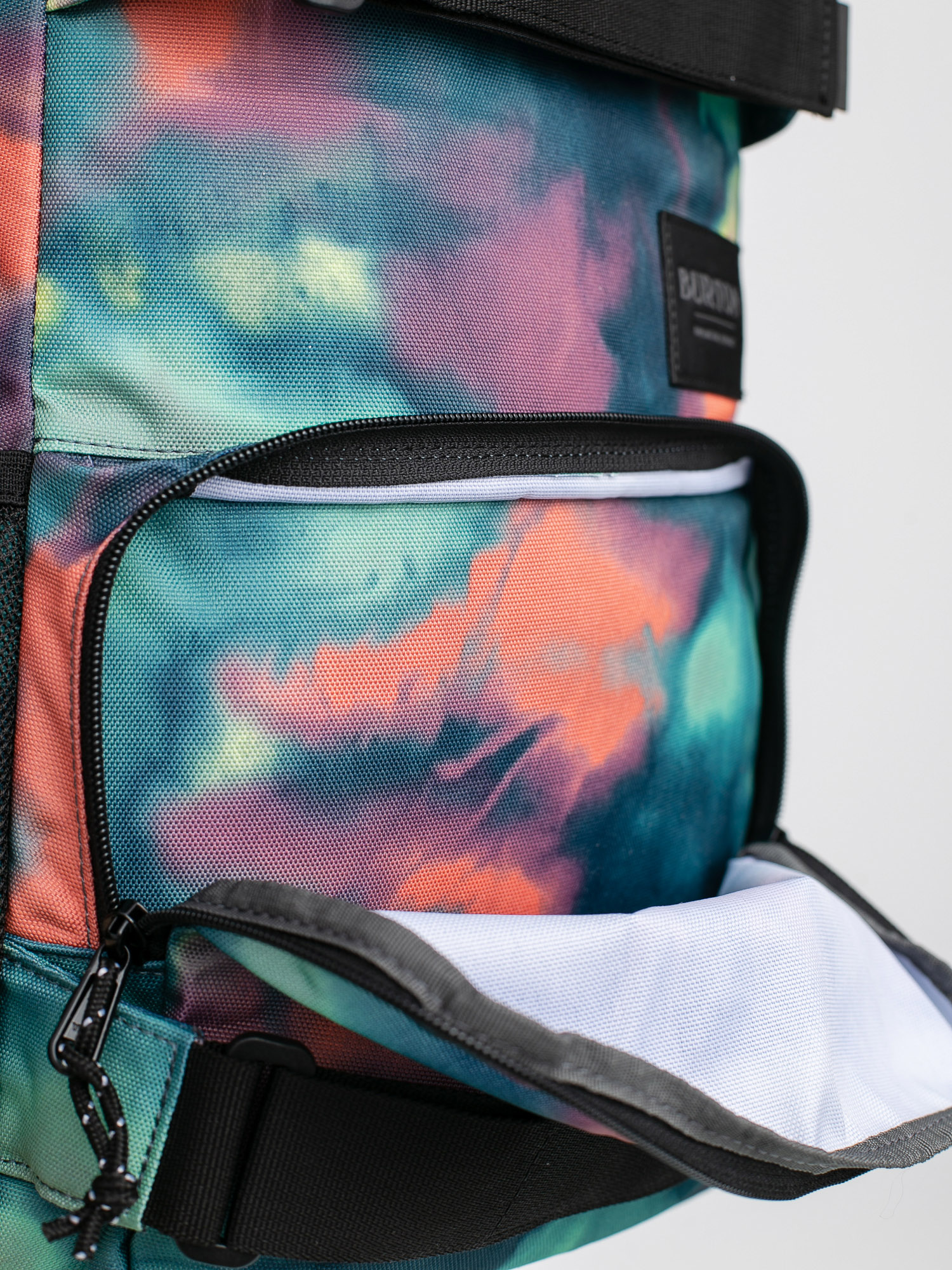 Burton Treble Yell Backpack (aura dye)