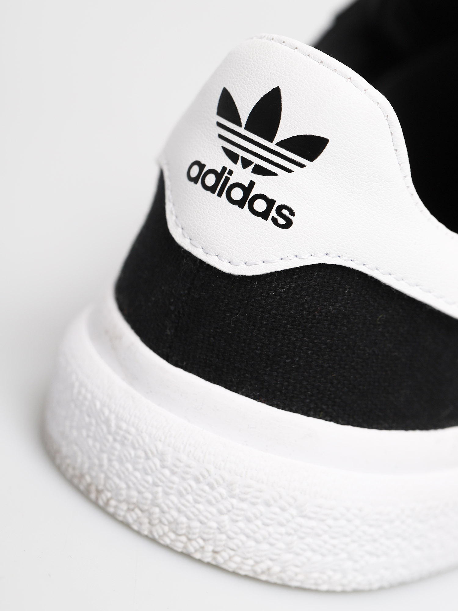 adidas 3Mc Shoes (core black/core black/ftwr white)