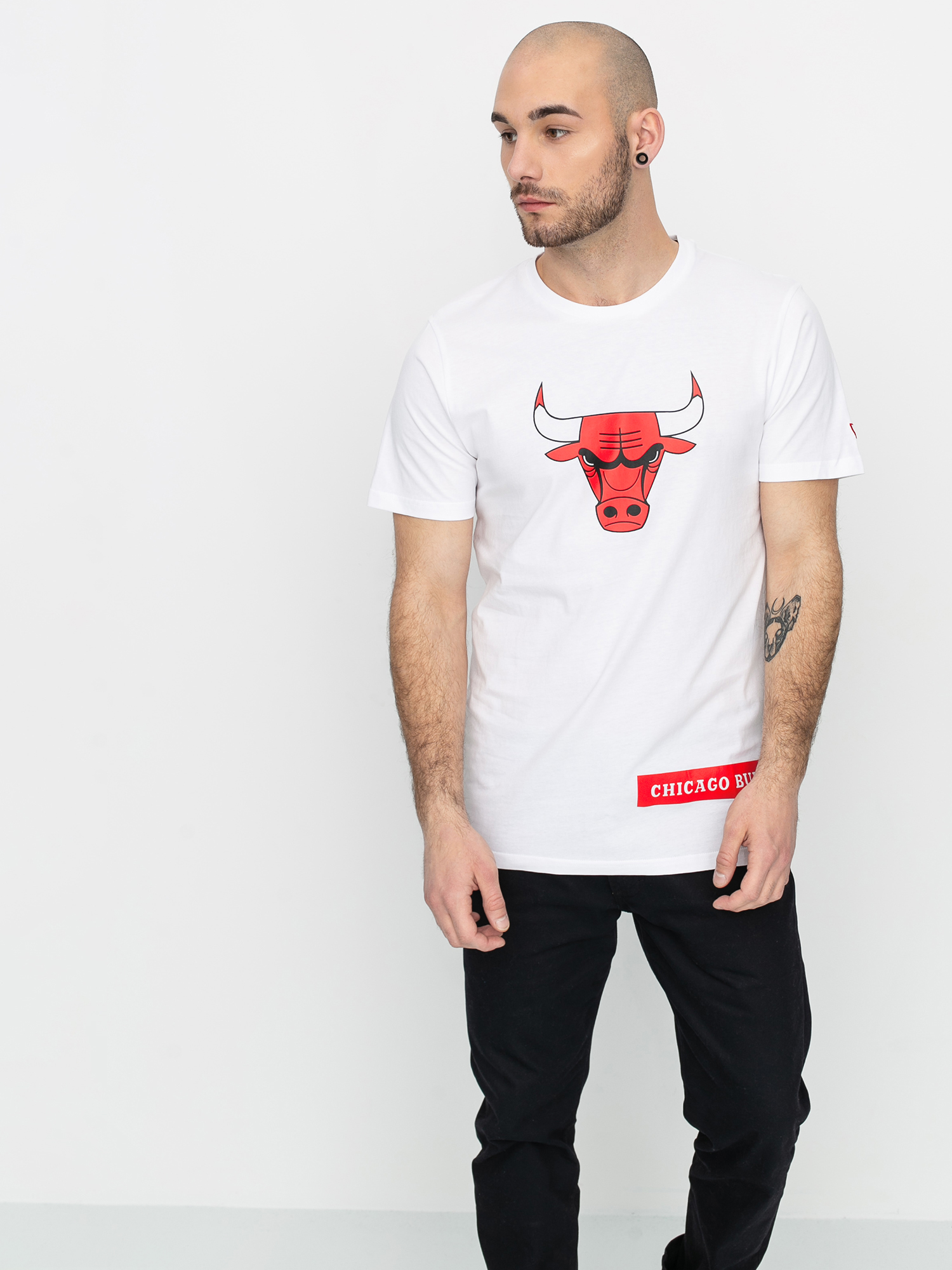 new era bulls t shirt