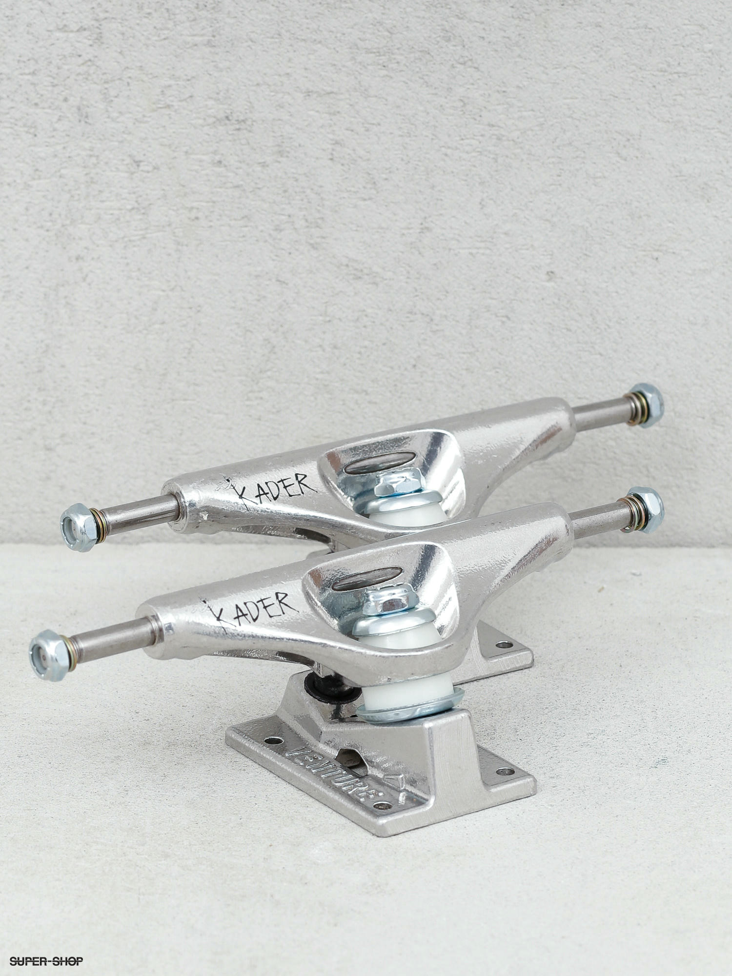 Venture Kader Awake Pro Ed Hi Trucks (silver)