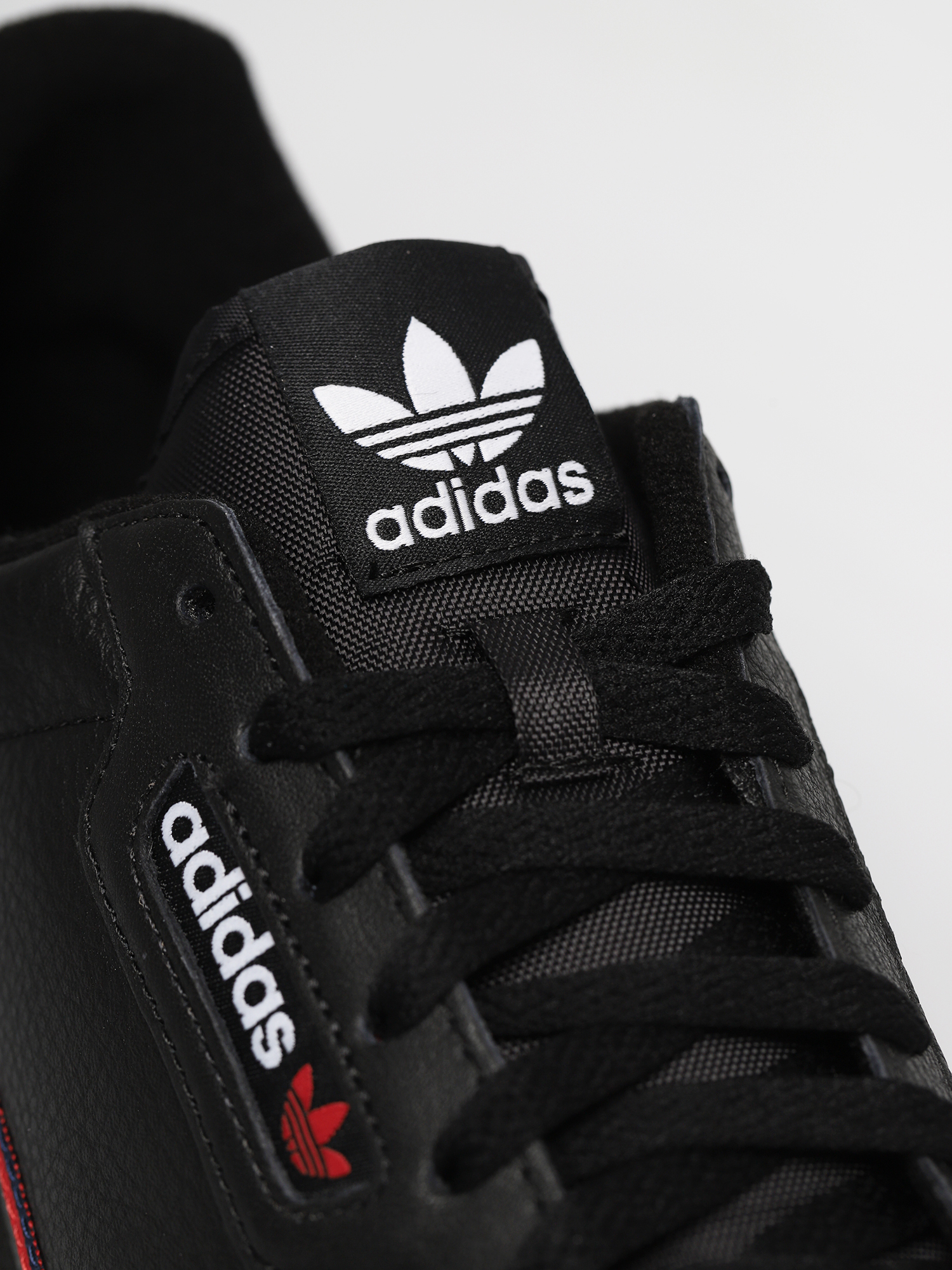 adidas Originals Continental 80 Shoes black (core black/scarlet