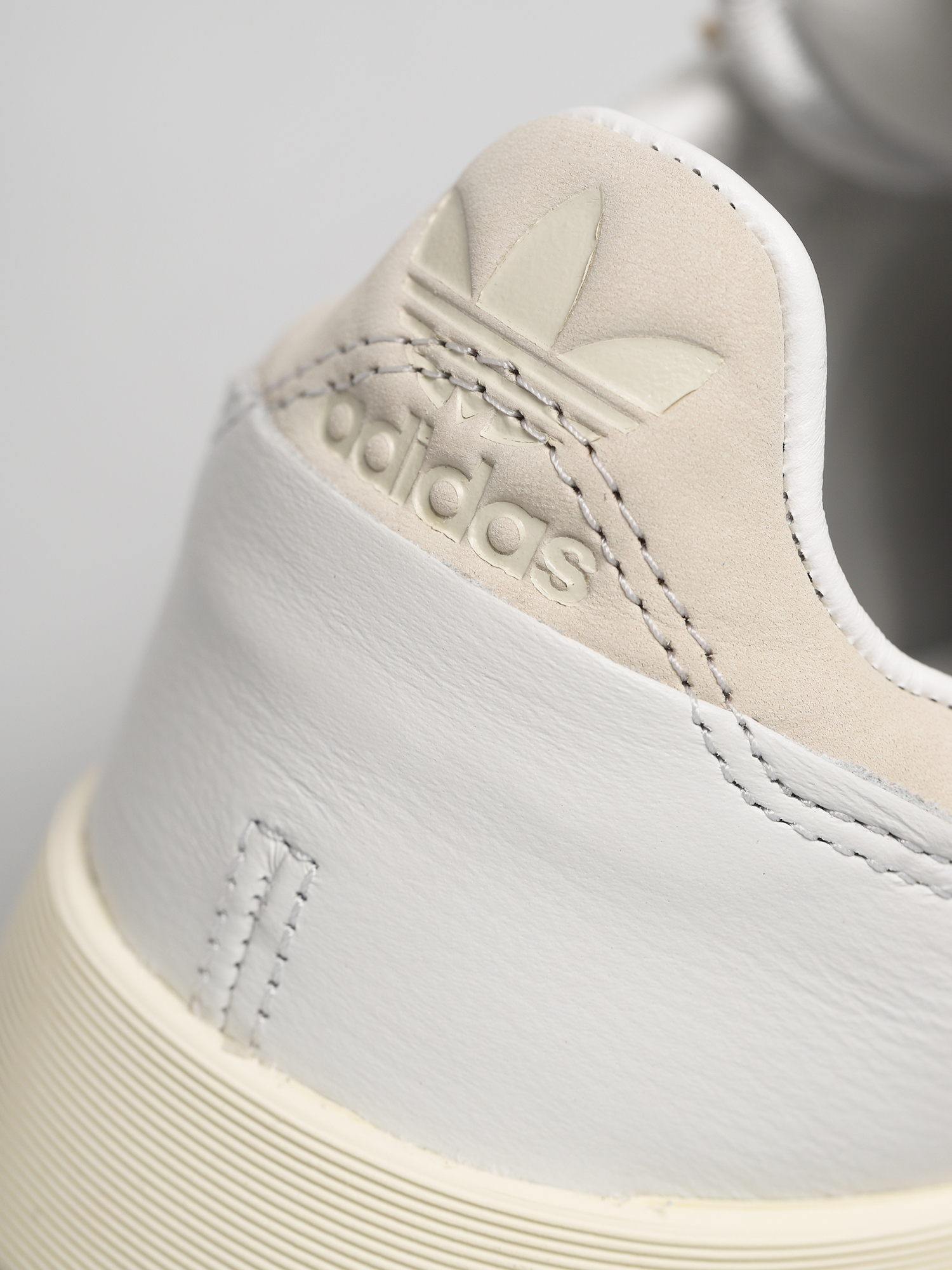 adidas Originals Supercourt Shoes (crystal white/chalk white/off white)