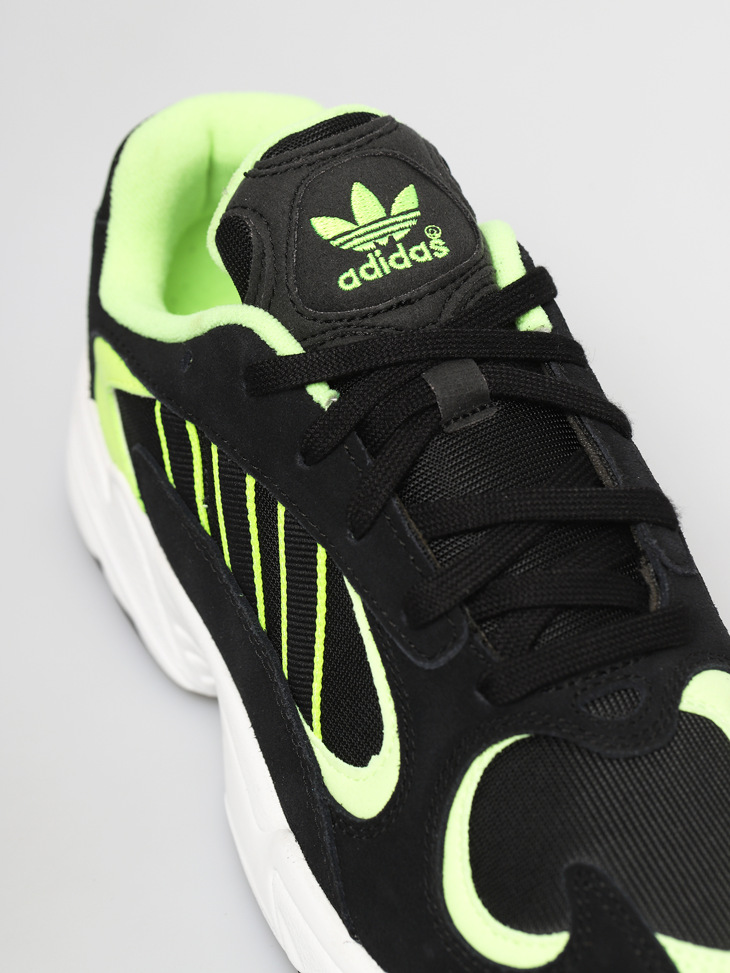 adidas gazelle silver green womens Adidas Adistar Control 5 W *Leopard* Sneaker  Buy online now!