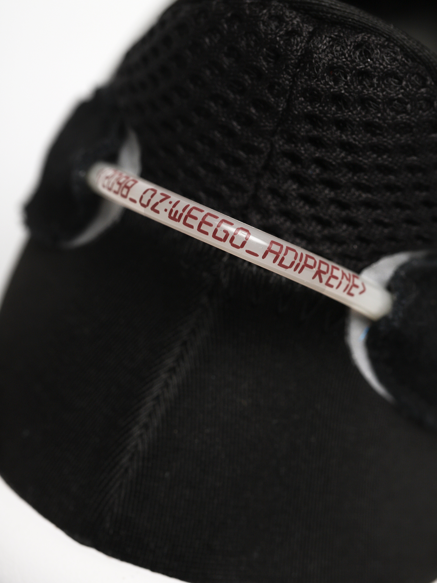 adidas Originals Ozweego Shoes (core black/solar green/onix)