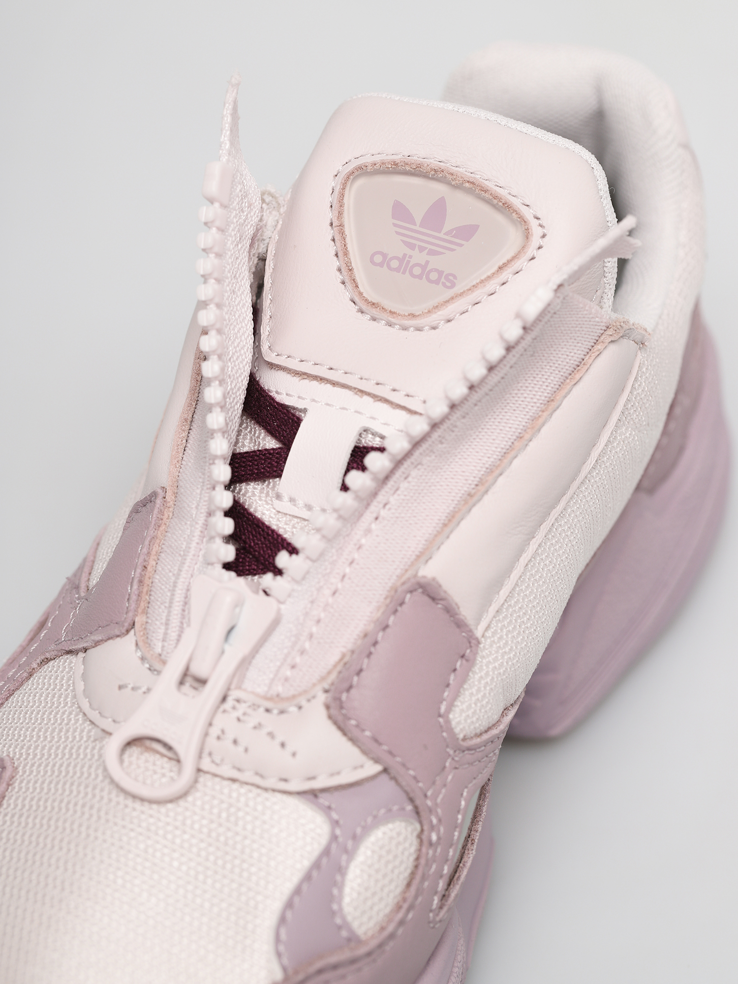 adidas Originals Falcon Zip Shoes Wmn (orchid tint s18/soft vision/purple beauty)