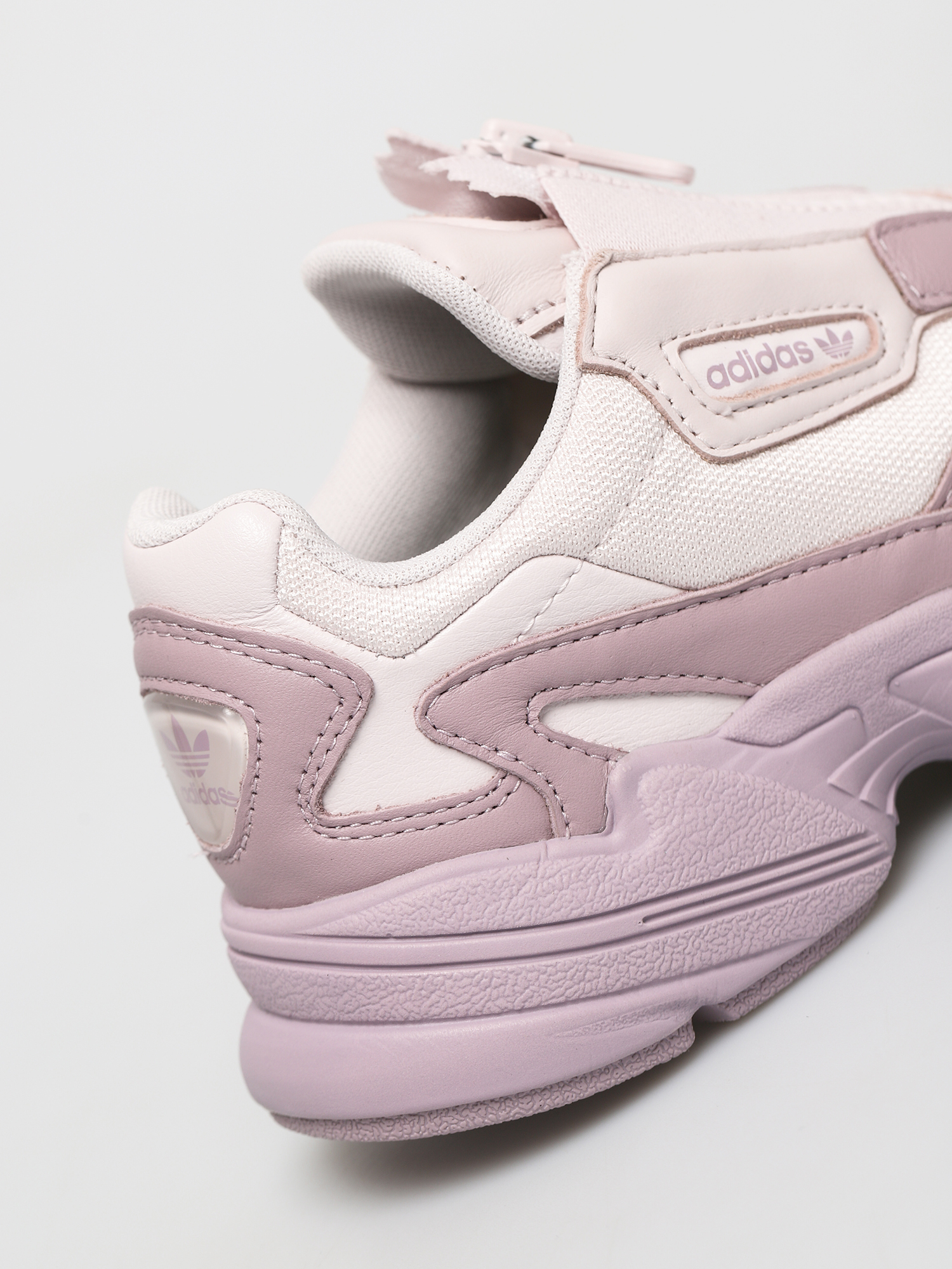 adidas Originals Falcon Zip Shoes Wmn (orchid tint s18/soft vision/purple beauty)