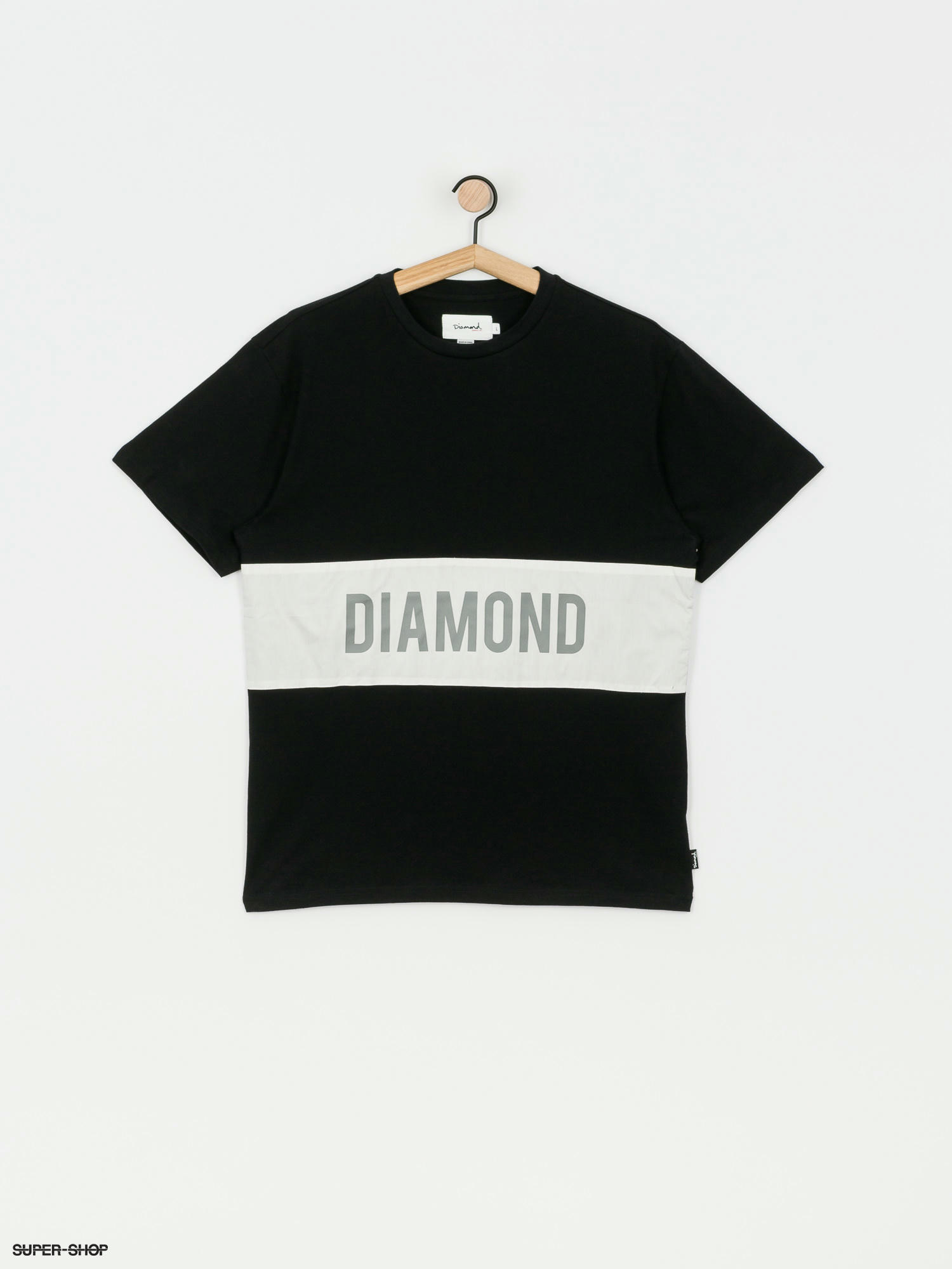 websites that sell diamond supply co