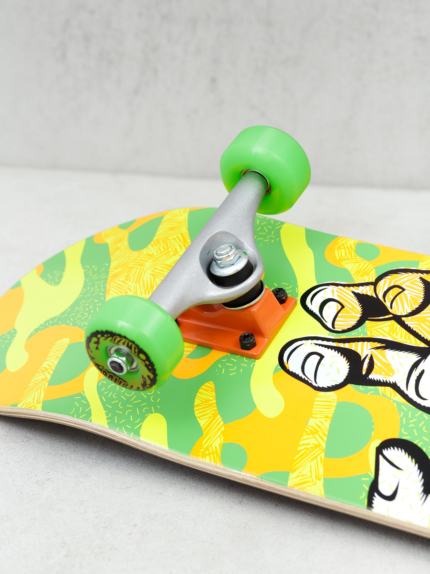 Santa Cruz Primary Hand Skateboard (green/yellow)