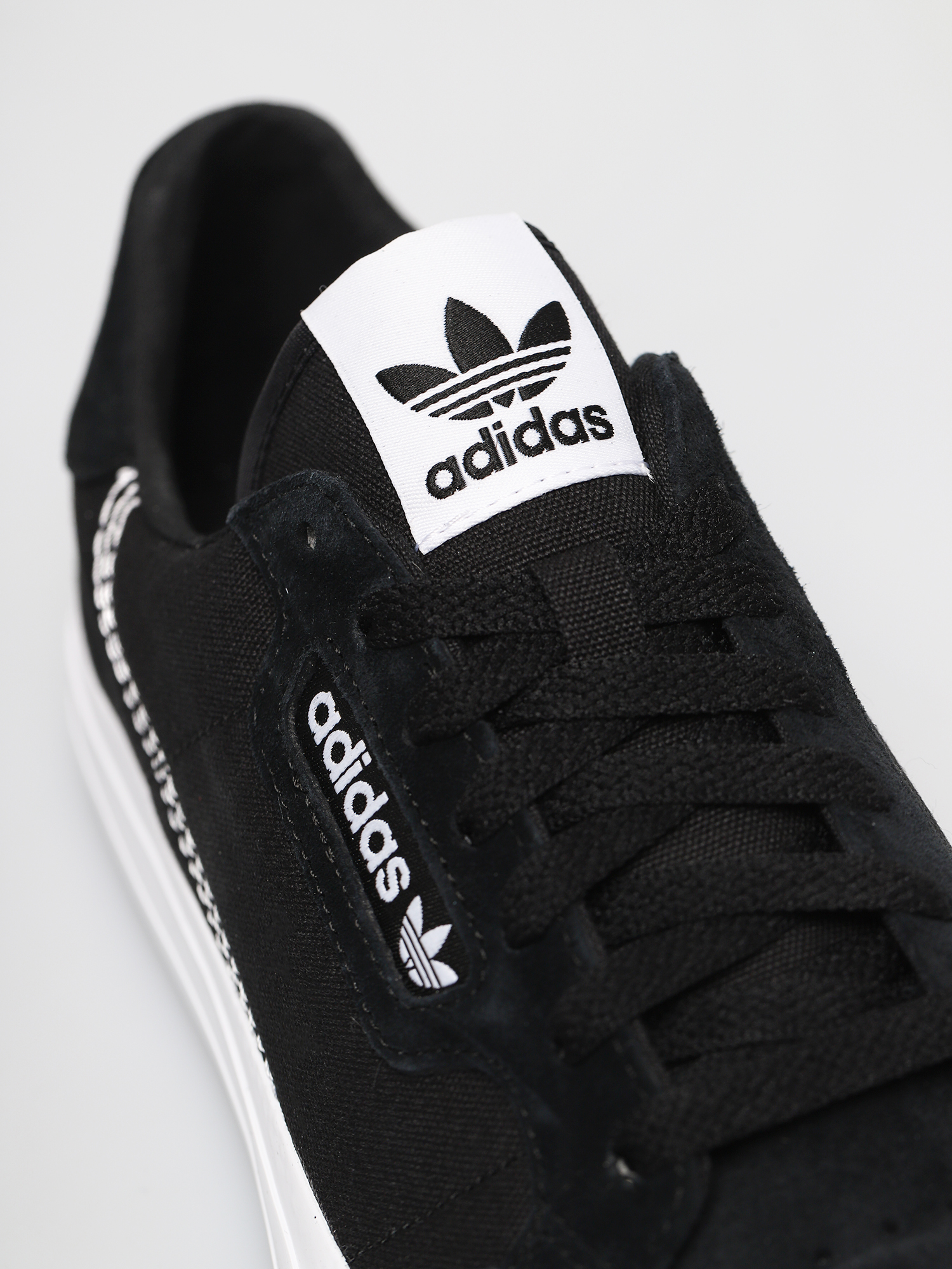 adidas Originals Continental Vulc Shoes (cblack/ftwwht/cblack)