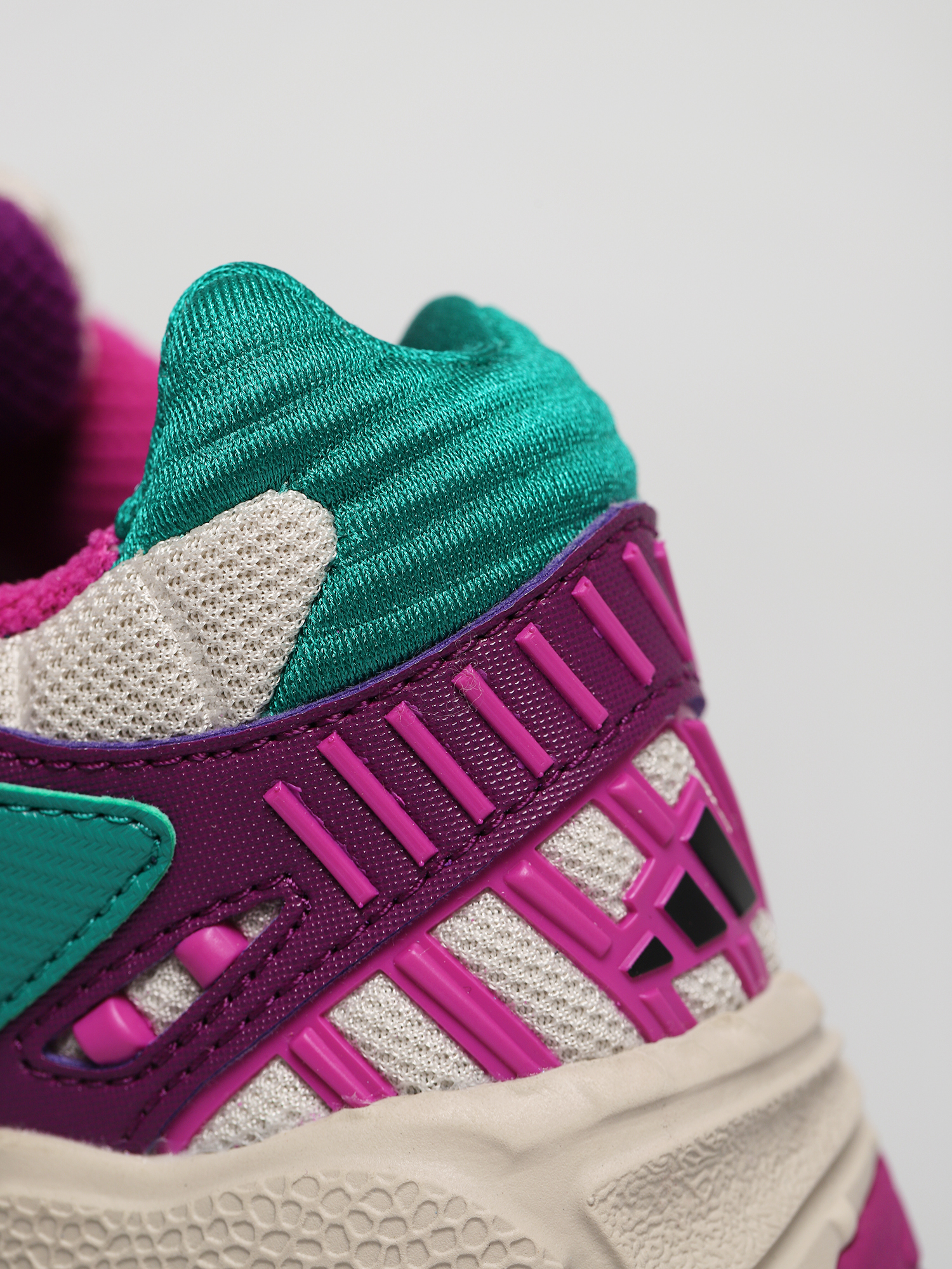 adidas Originals Torsion Trdc Shoes Wmn (cbrown/cblack/glrgrn)