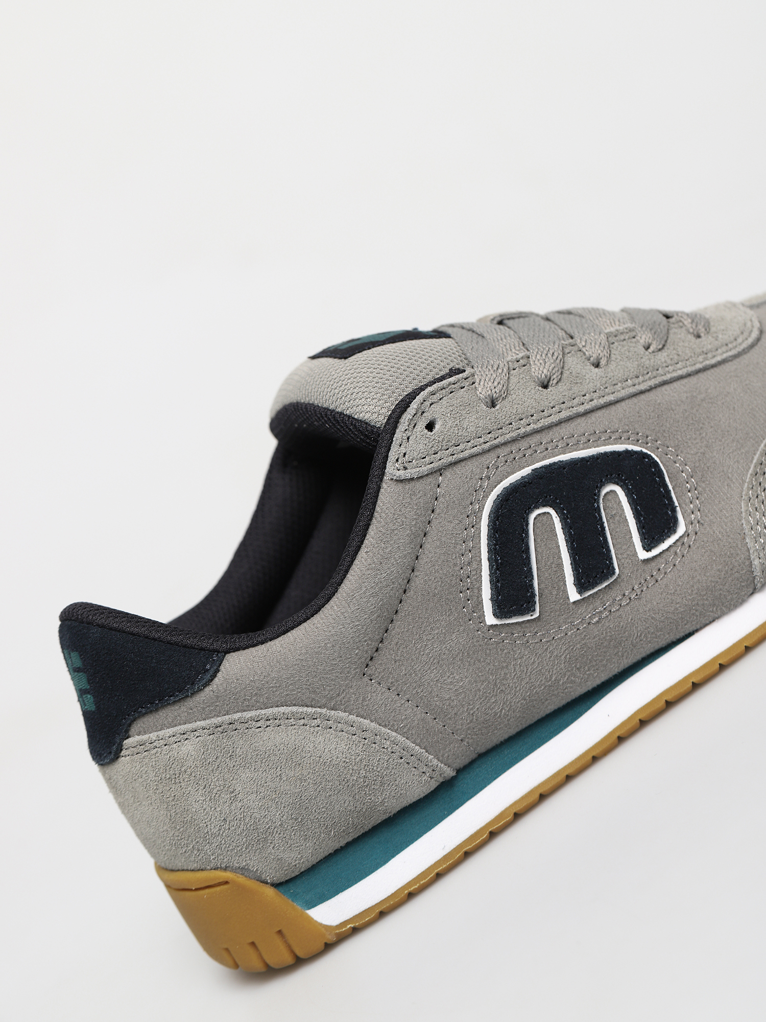 etnies lo cut 2 grey