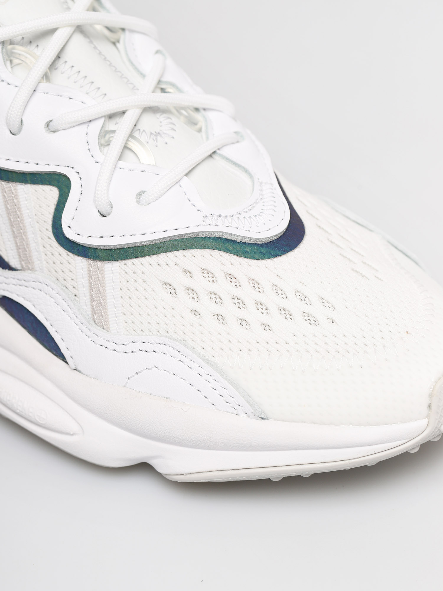 ozweego white grey one crystal white