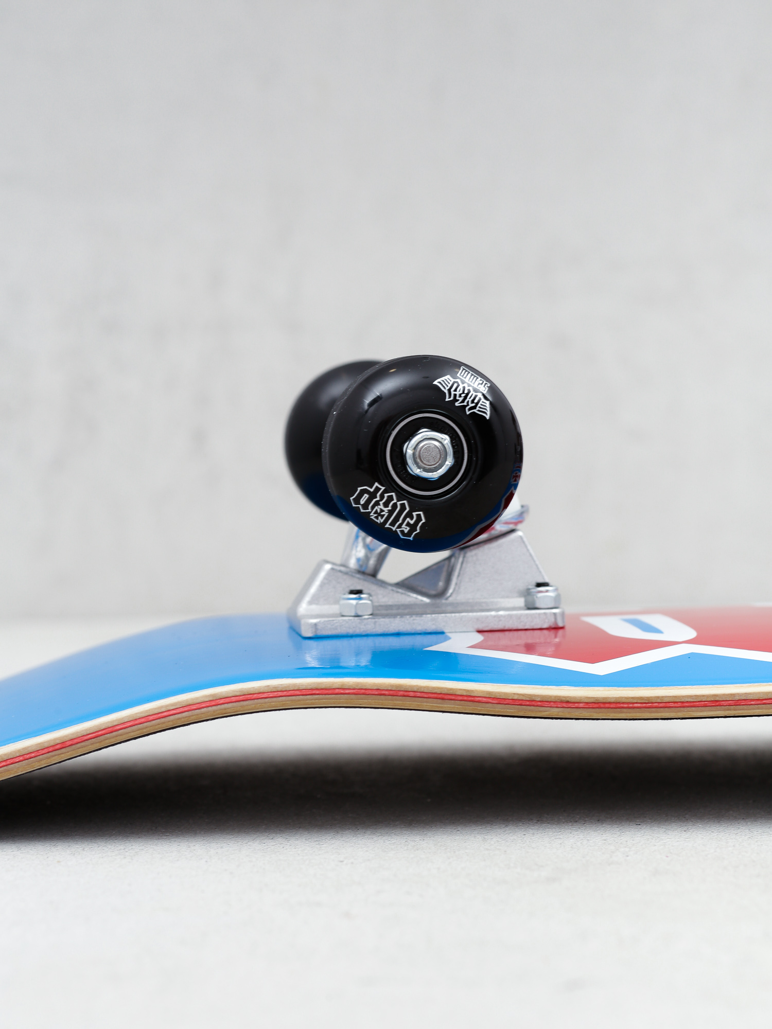 Flip HKD Team Skateboard (blue)