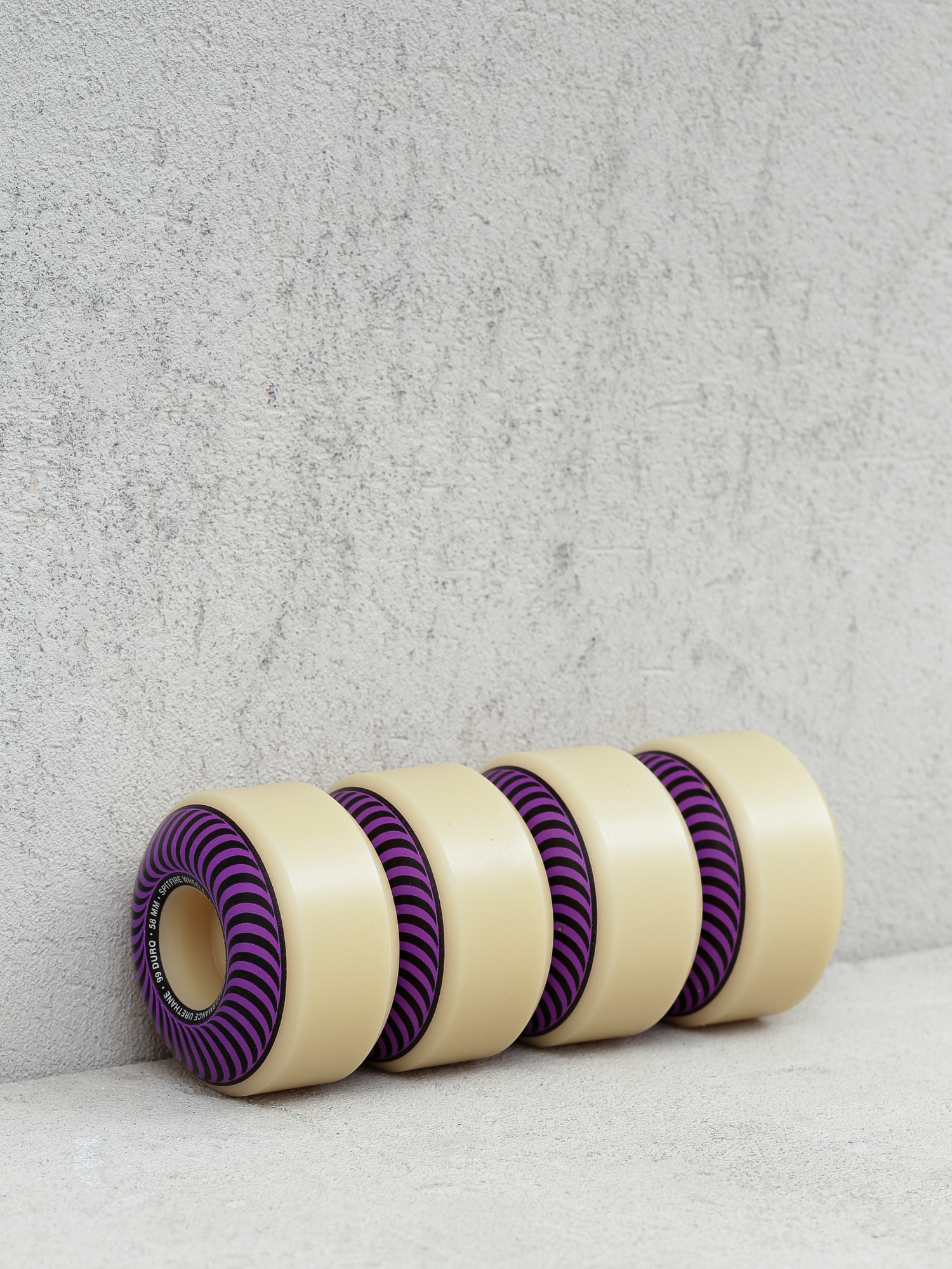 Spitfire F4 99D Classic Wheels (purple)