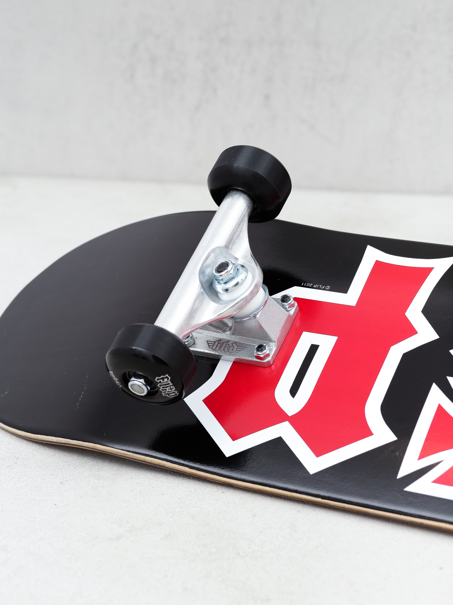 Flip hkd trucks Clearance