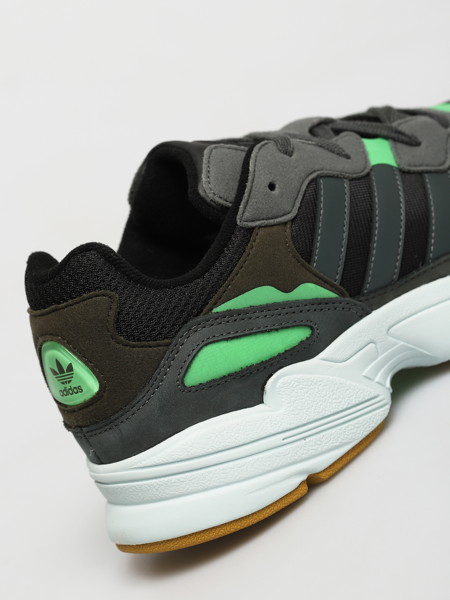 adidas Originals Yung 96 Shoes (cblack/legivy/rawoch)
