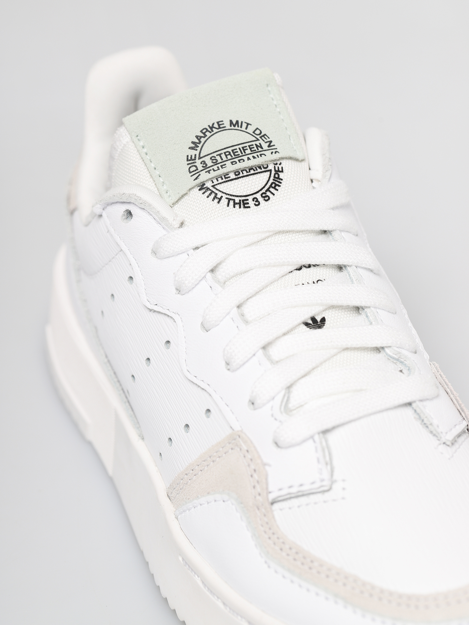 adidas Originals Supercourt Schuhe Wmn (white/dash green/core black)