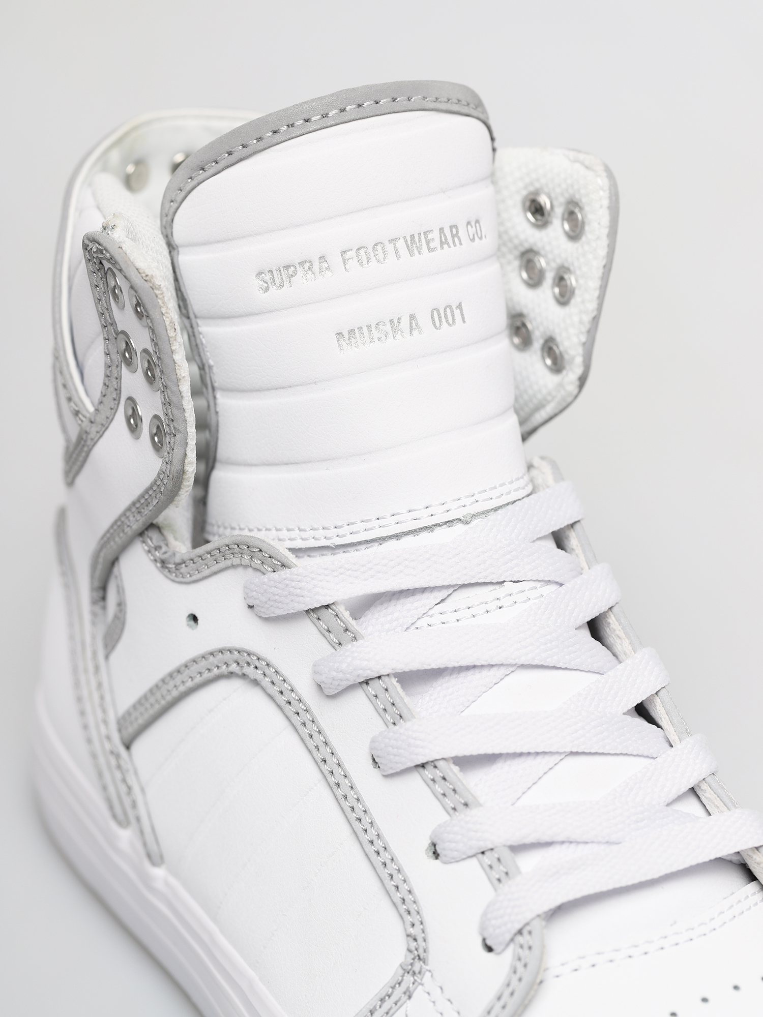 Supra Skytop Shoes (white/reflect white)
