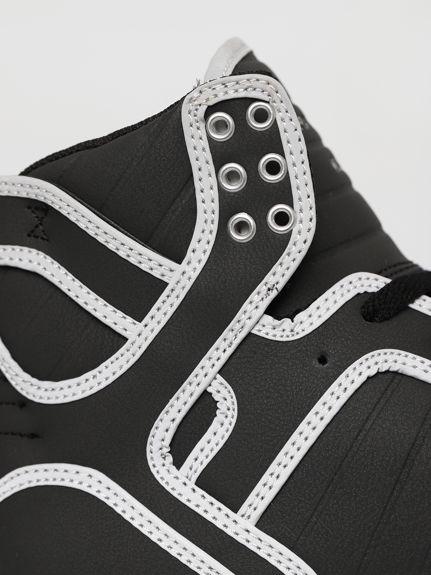 Supra Skytop Shoes (black/reflect white)