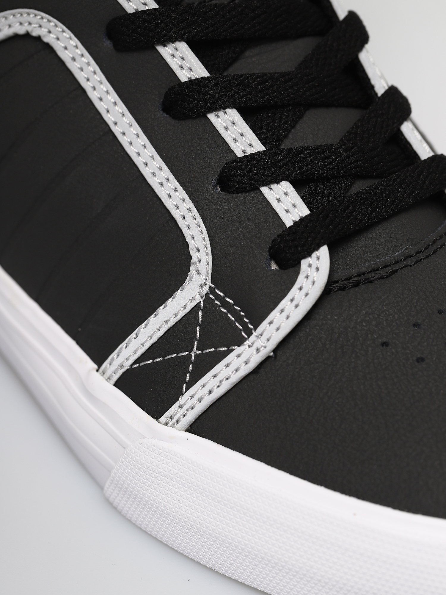 Supra Skytop Shoes (black/reflect white)