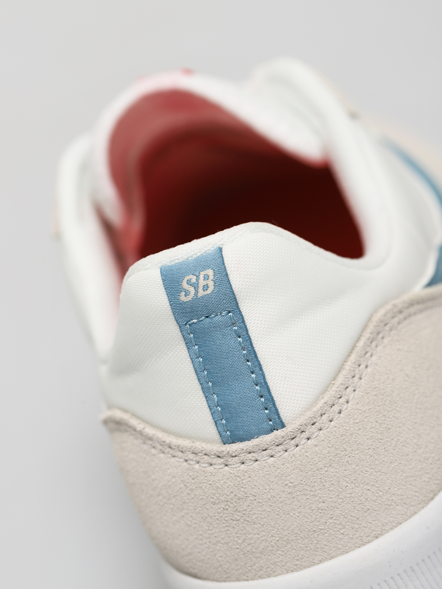 Nike SB Team Classic Shoes (summit white/cerulean white)