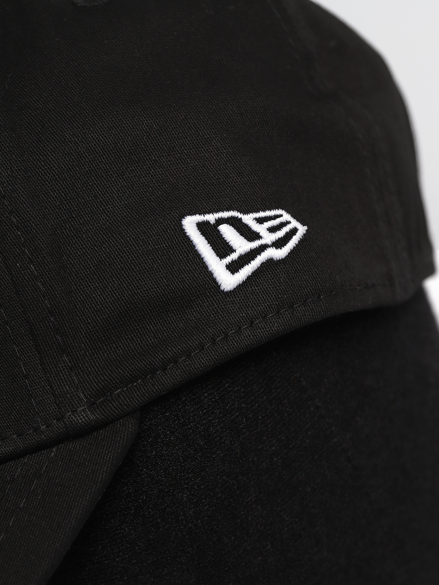 Quiksilver Mountain & Wave Black ZD Cap (white)