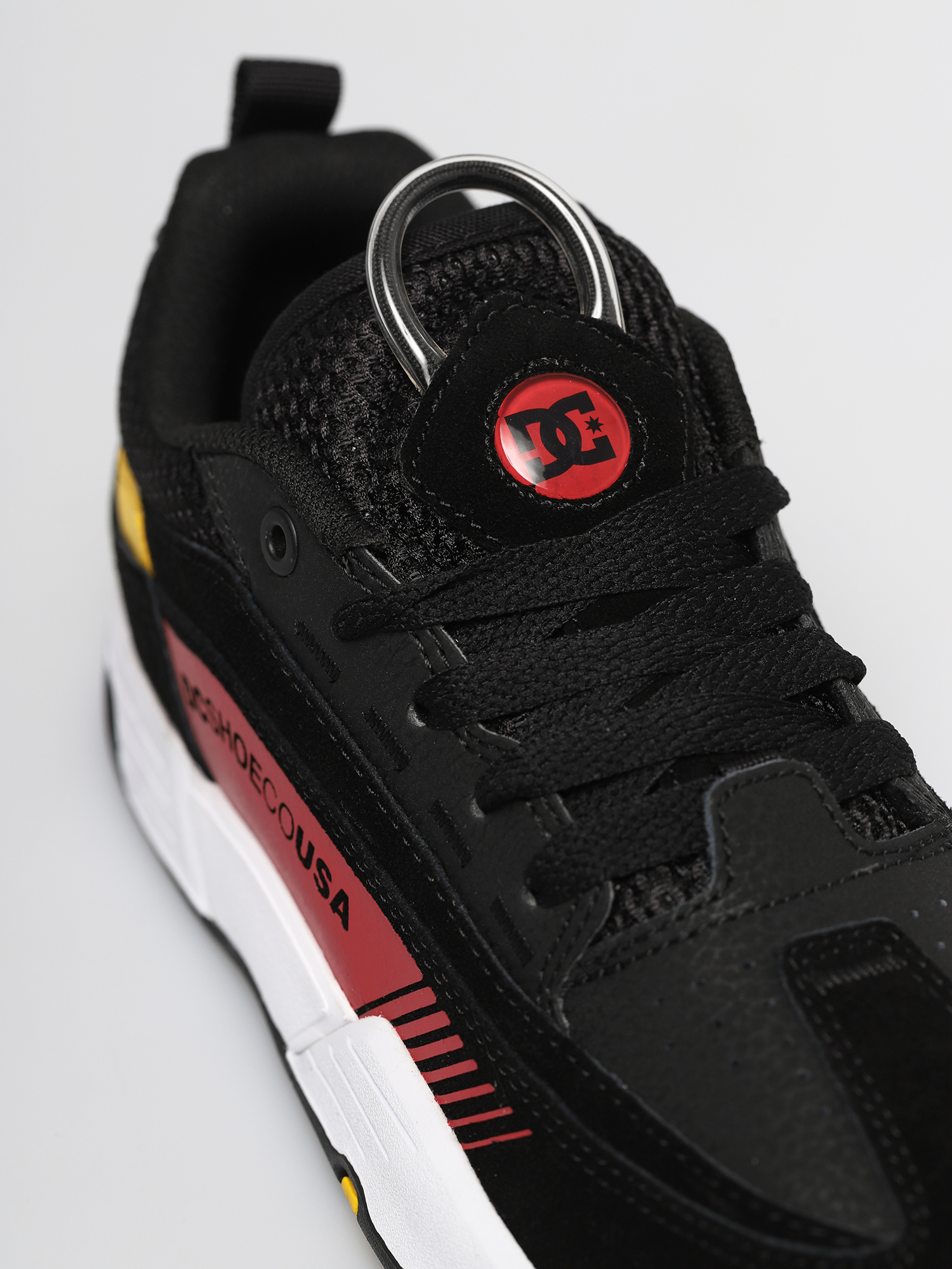 DC Legacy 98 Slim Shoes (black/athletic red/white)