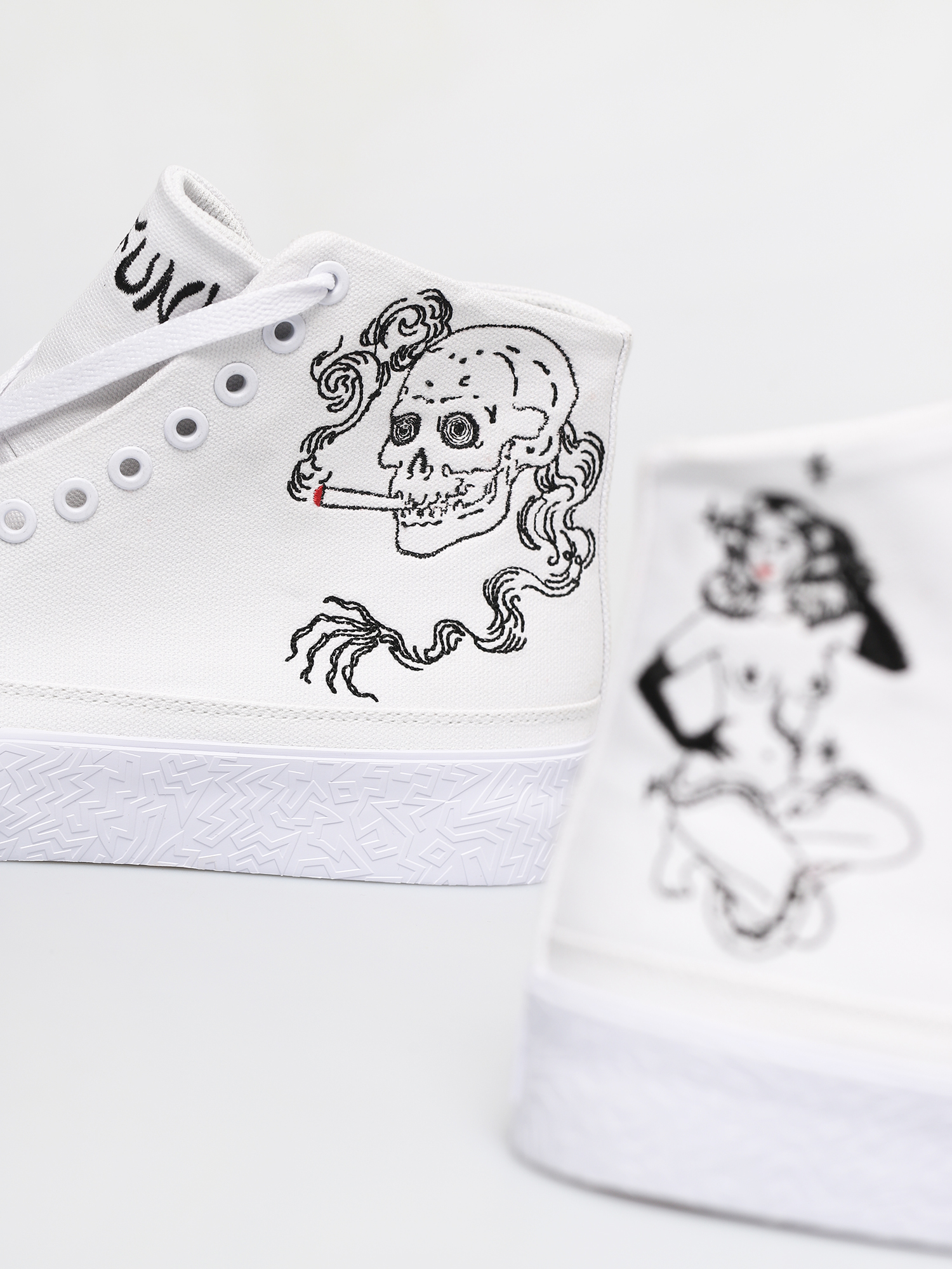 DC T Funk Hi S X Tati Shoes (white/black)