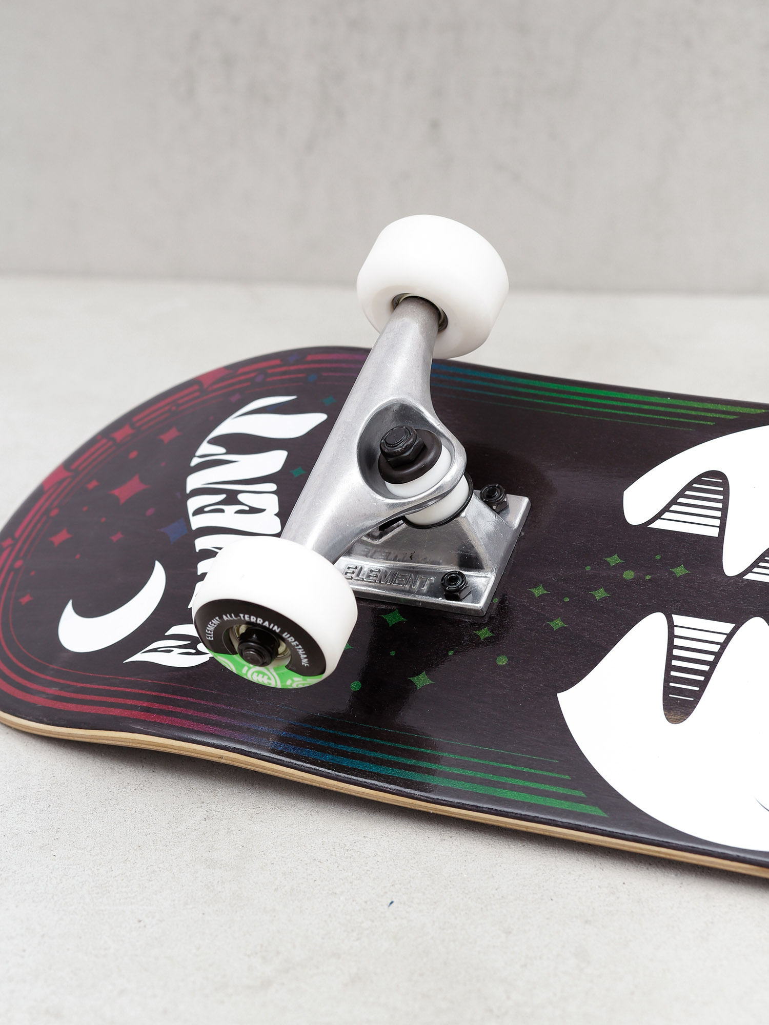 Element Skull Trip Skateboard (assorted)