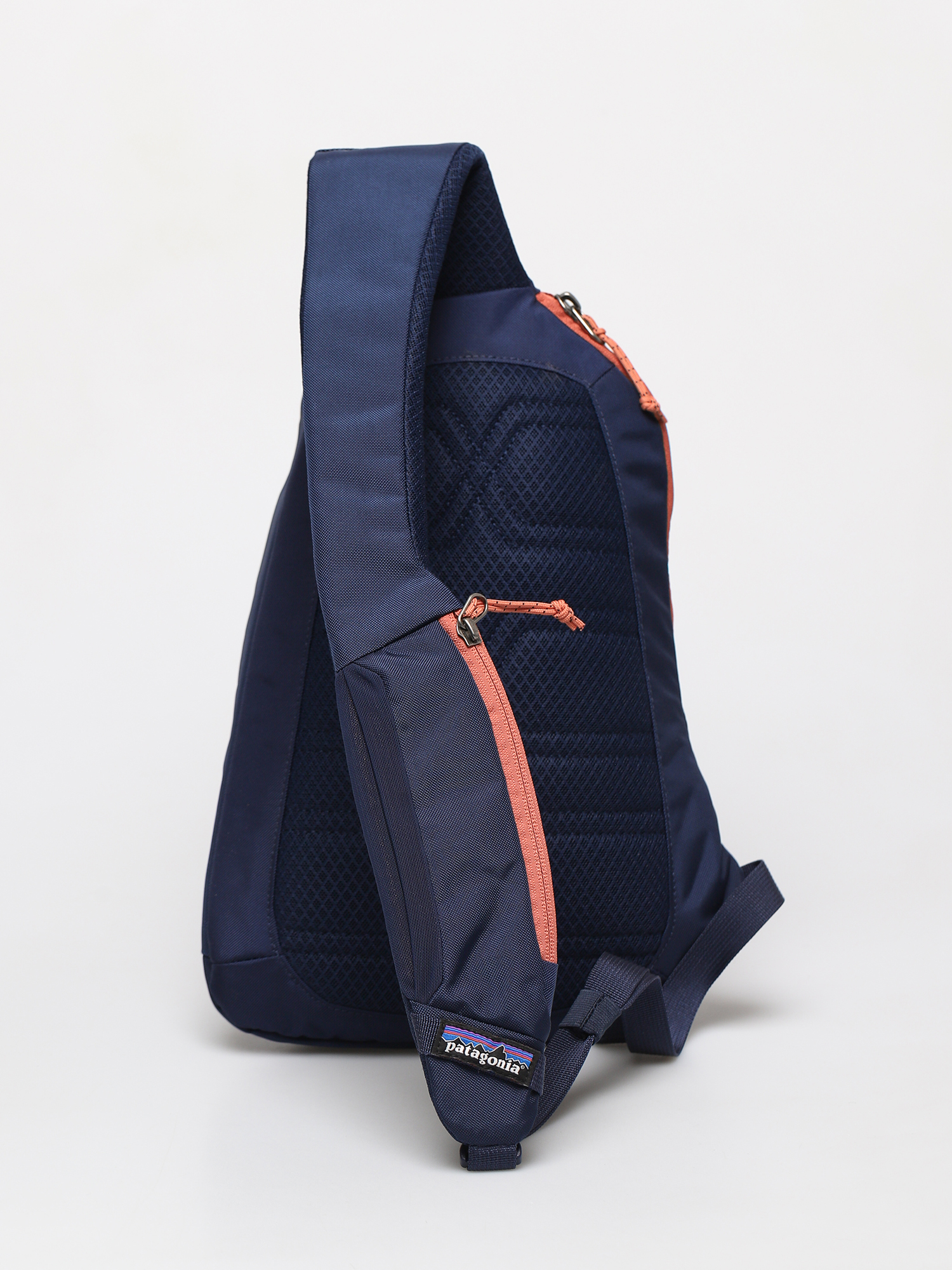 NWT Patagonia Classic Navy Blue outlet Atom Sling 8L Backpack Day Crossbody Bag 48262