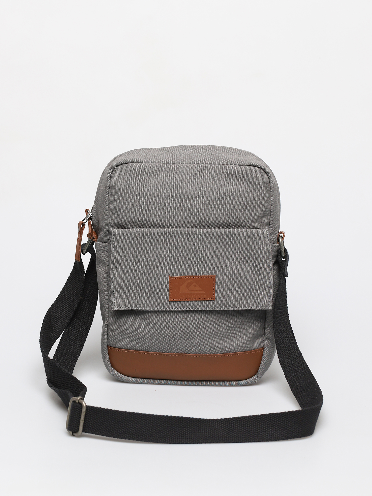 quicksilver sling bag