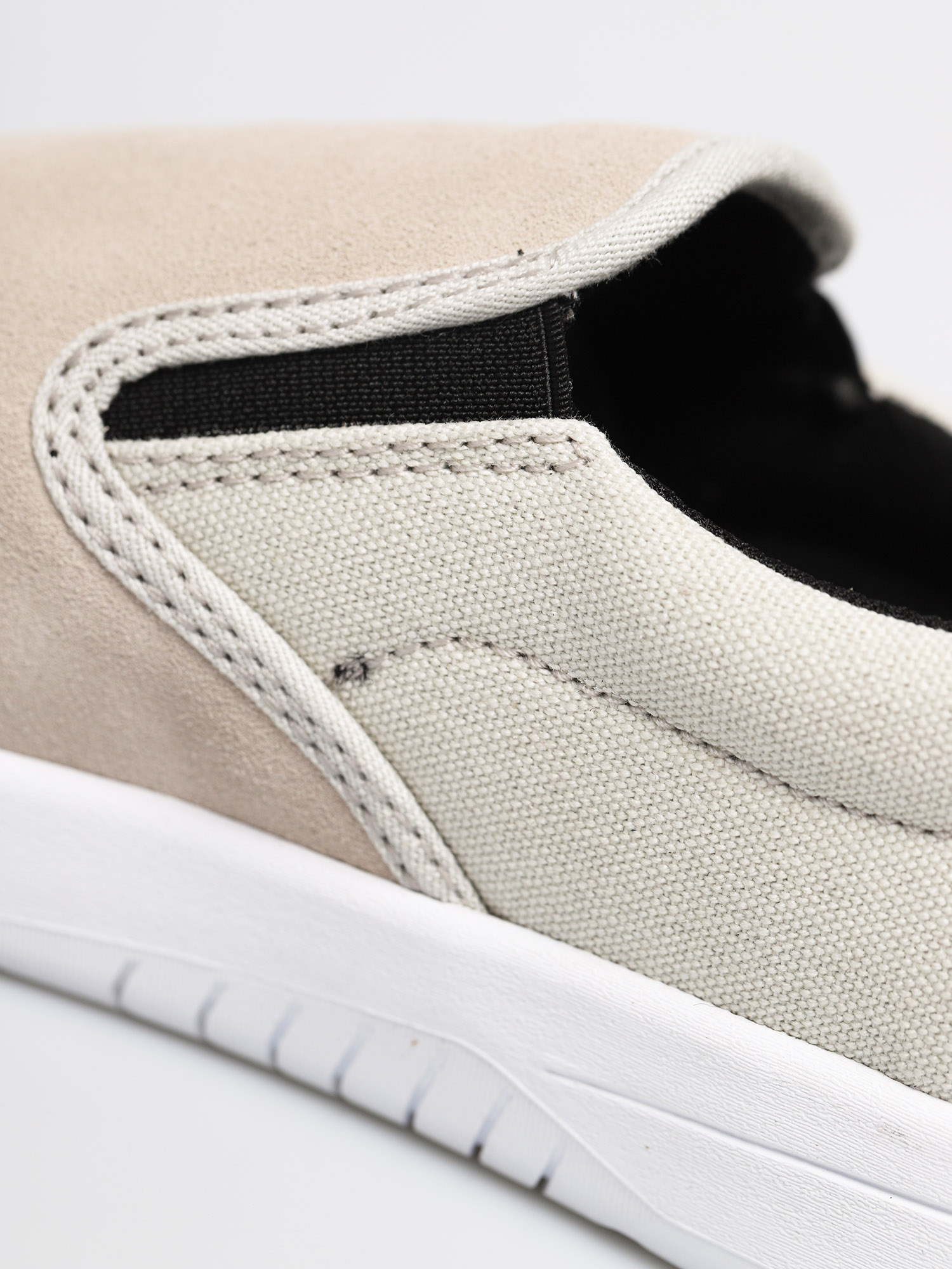 Etnies Veer Slip Shoes (white)