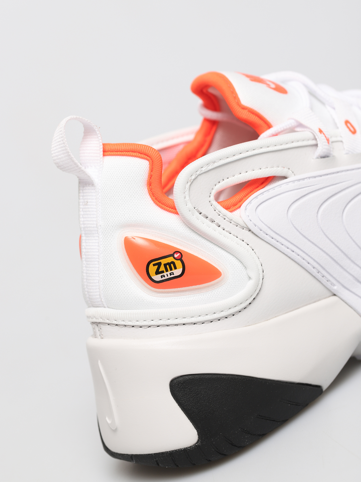 Nike Zoom 2K Shoes Wmn (platinum tint/hyper crimson white black)