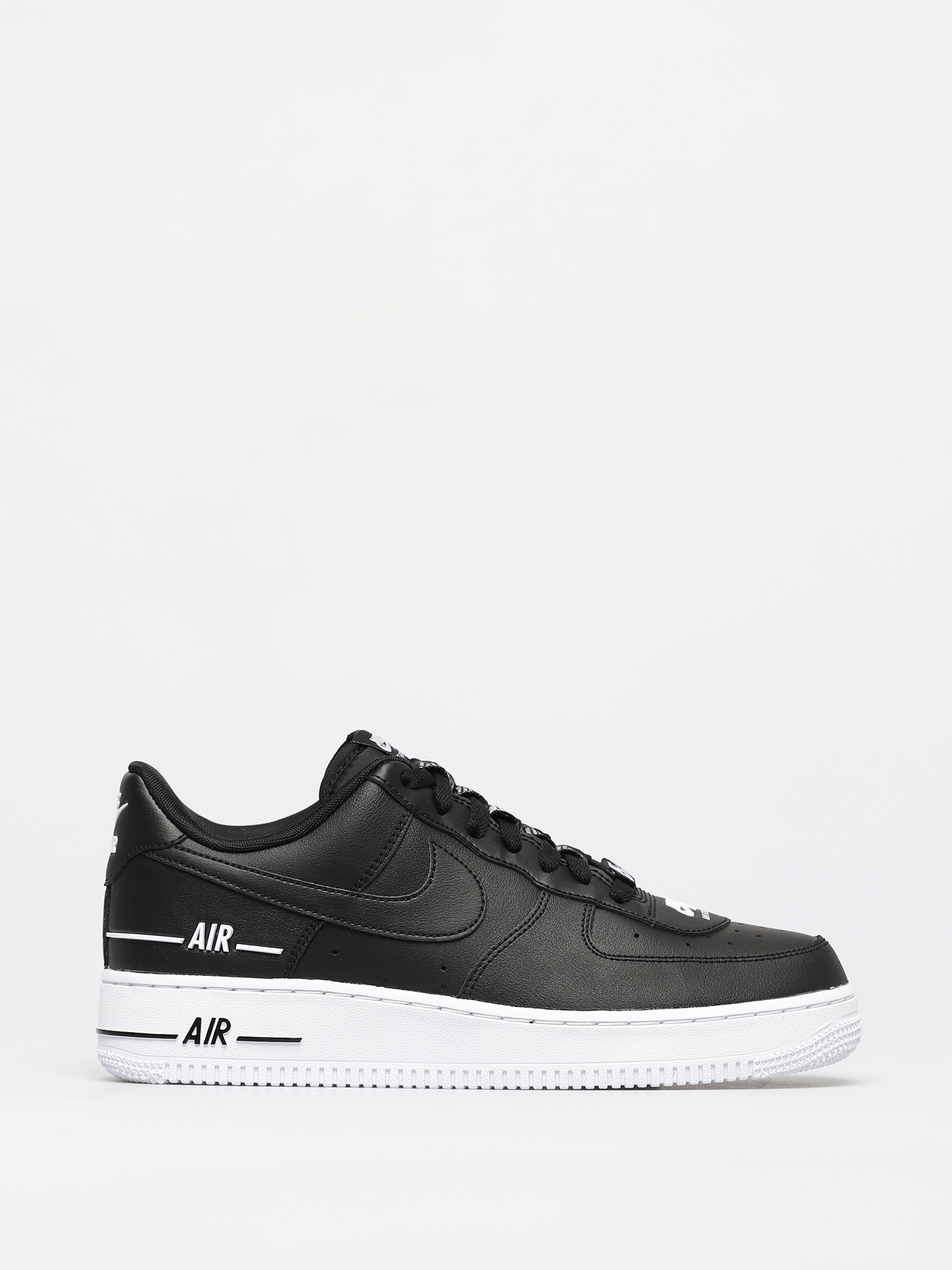 Nike Air Force 1 07 Schuhe (black/black white)