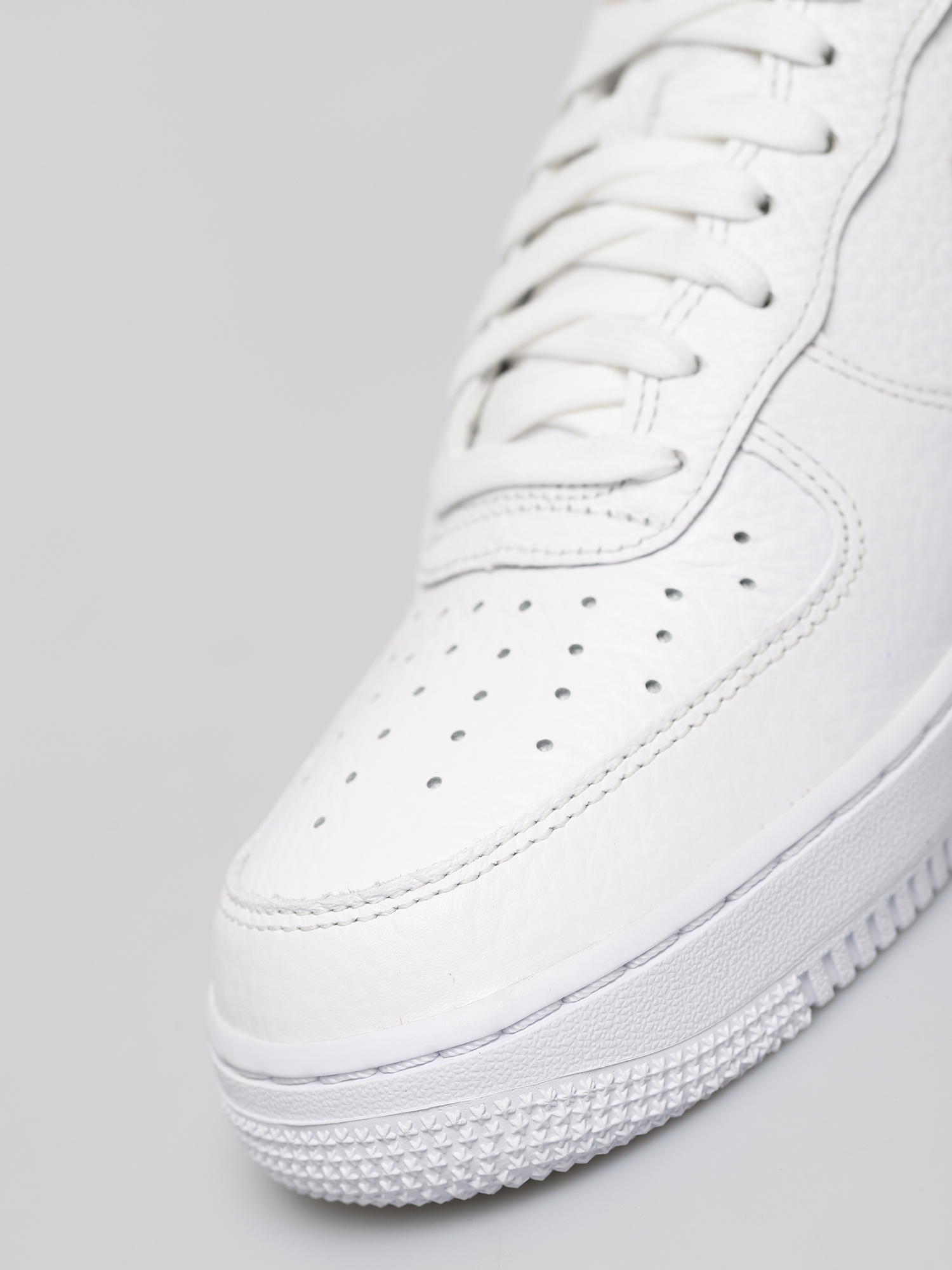 Nike Air Force 1 Lv8 Shoes (white/club gold white)