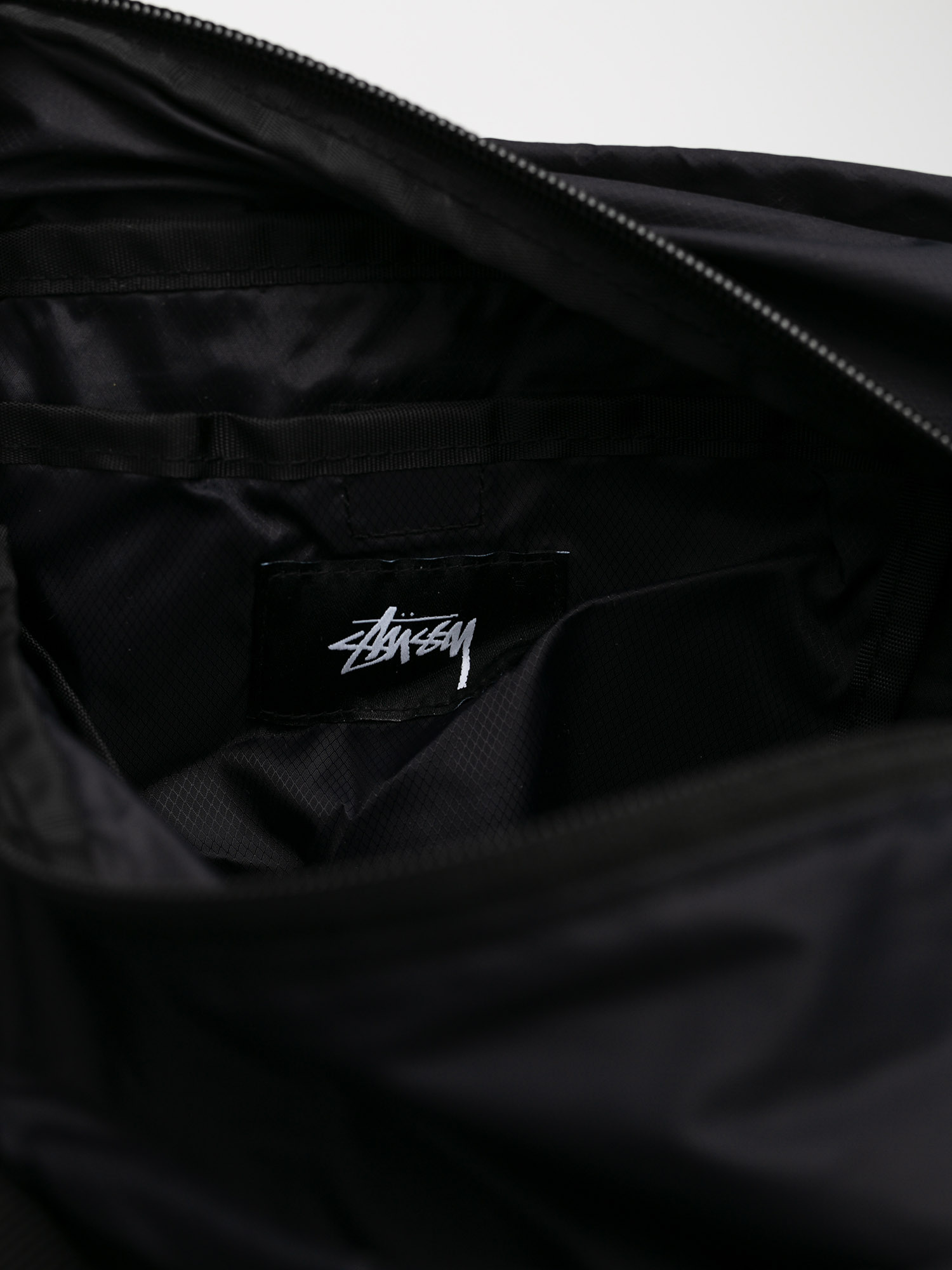 Stussy Light Weight Travel Tote Tasche Wmn (black)
