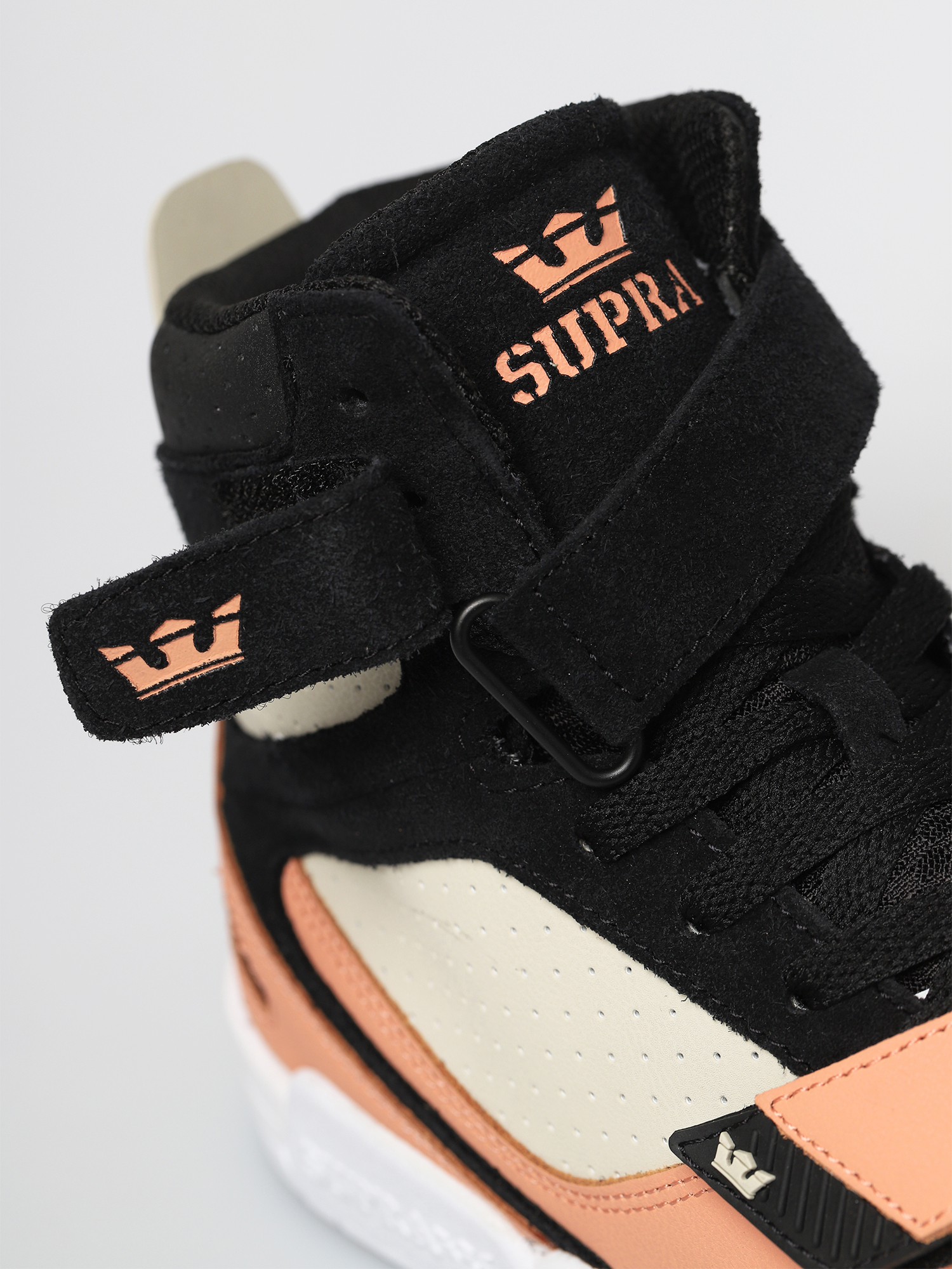 Supra Breaker Shoes (bone/melon white)