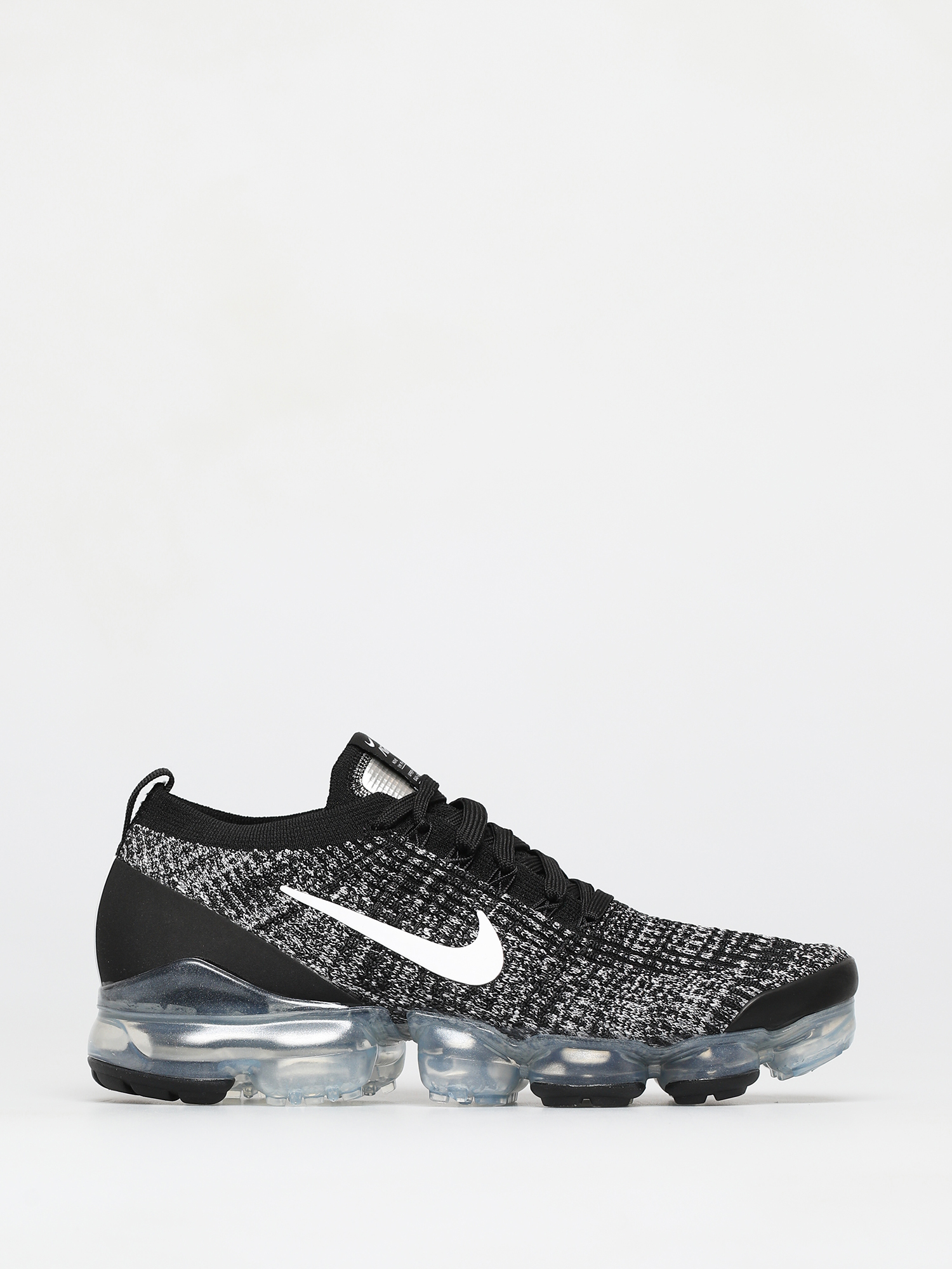 Nike Air VaporMax Flyknit Shoes black (black/white metallic