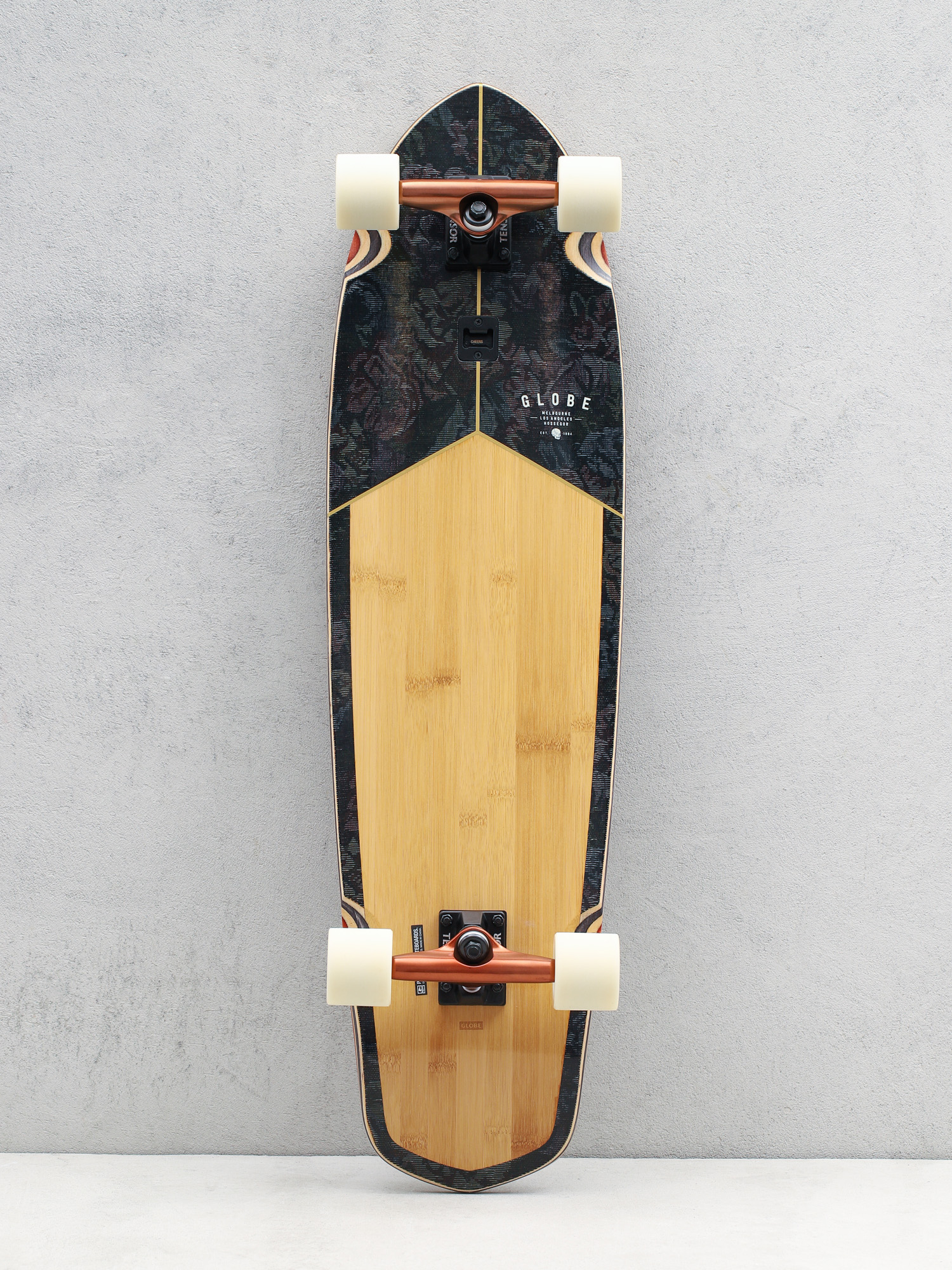 Globe Blazer XL Longboard (bamboo/floral couch)