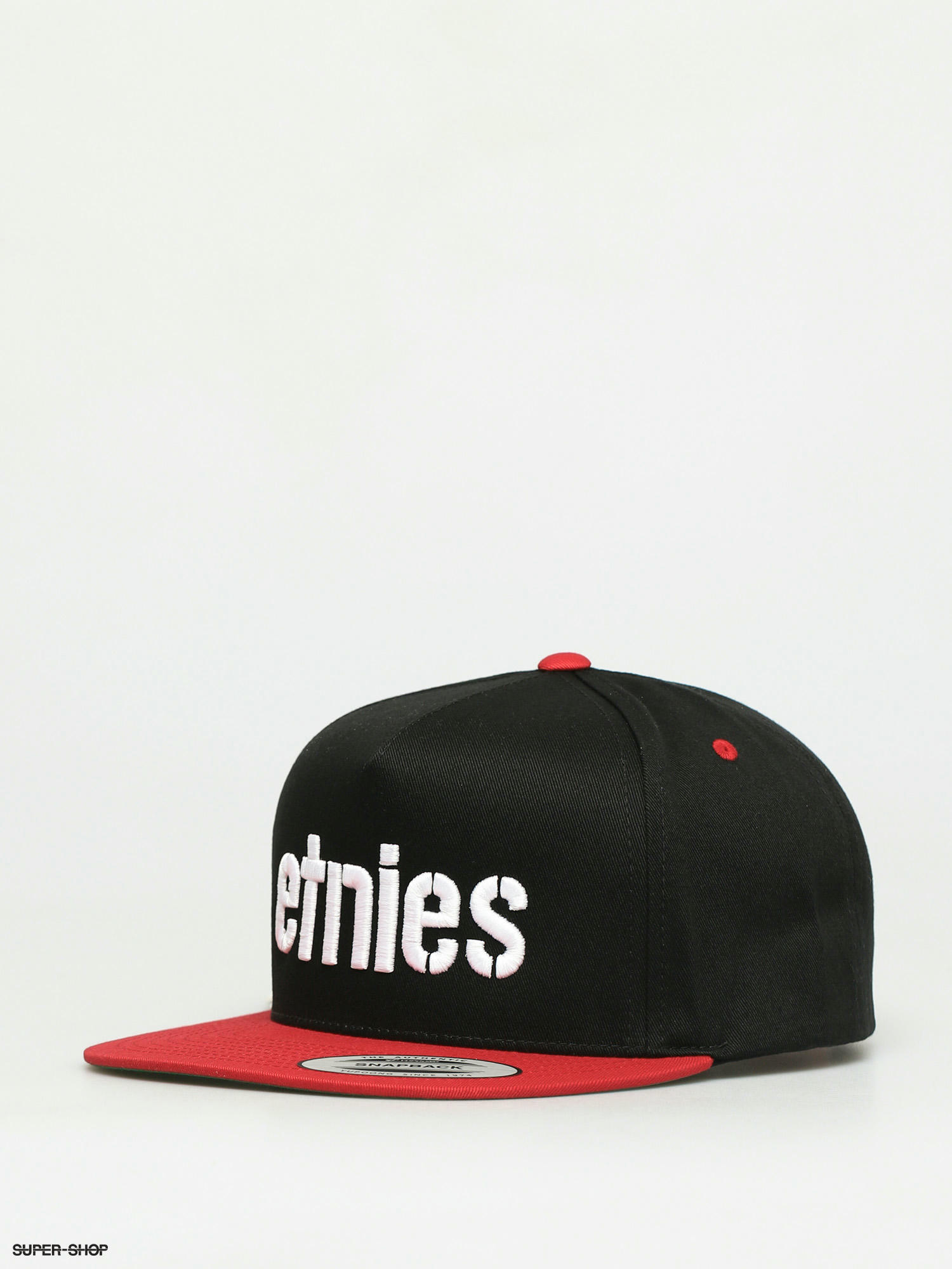 etnies snapback