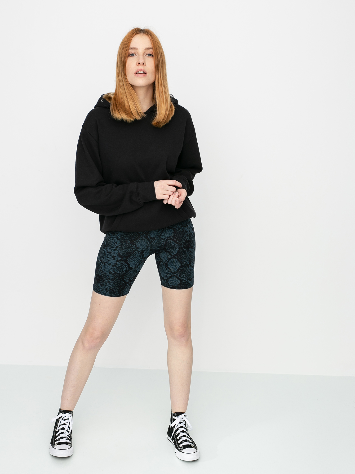 Vans Sandy Bike Shorts Wmn (midnight navy)