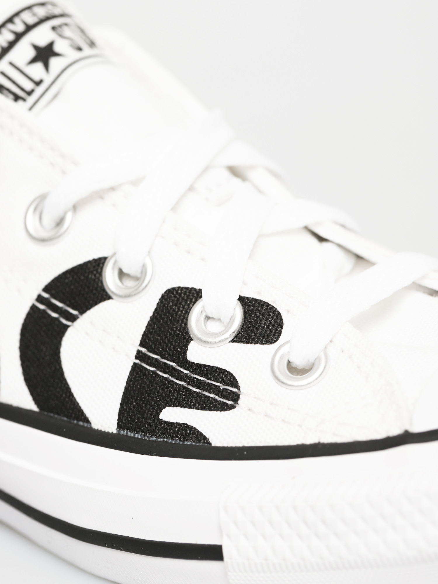 Converse Chuck Taylor All Star Ox Chucks (white/black/white)