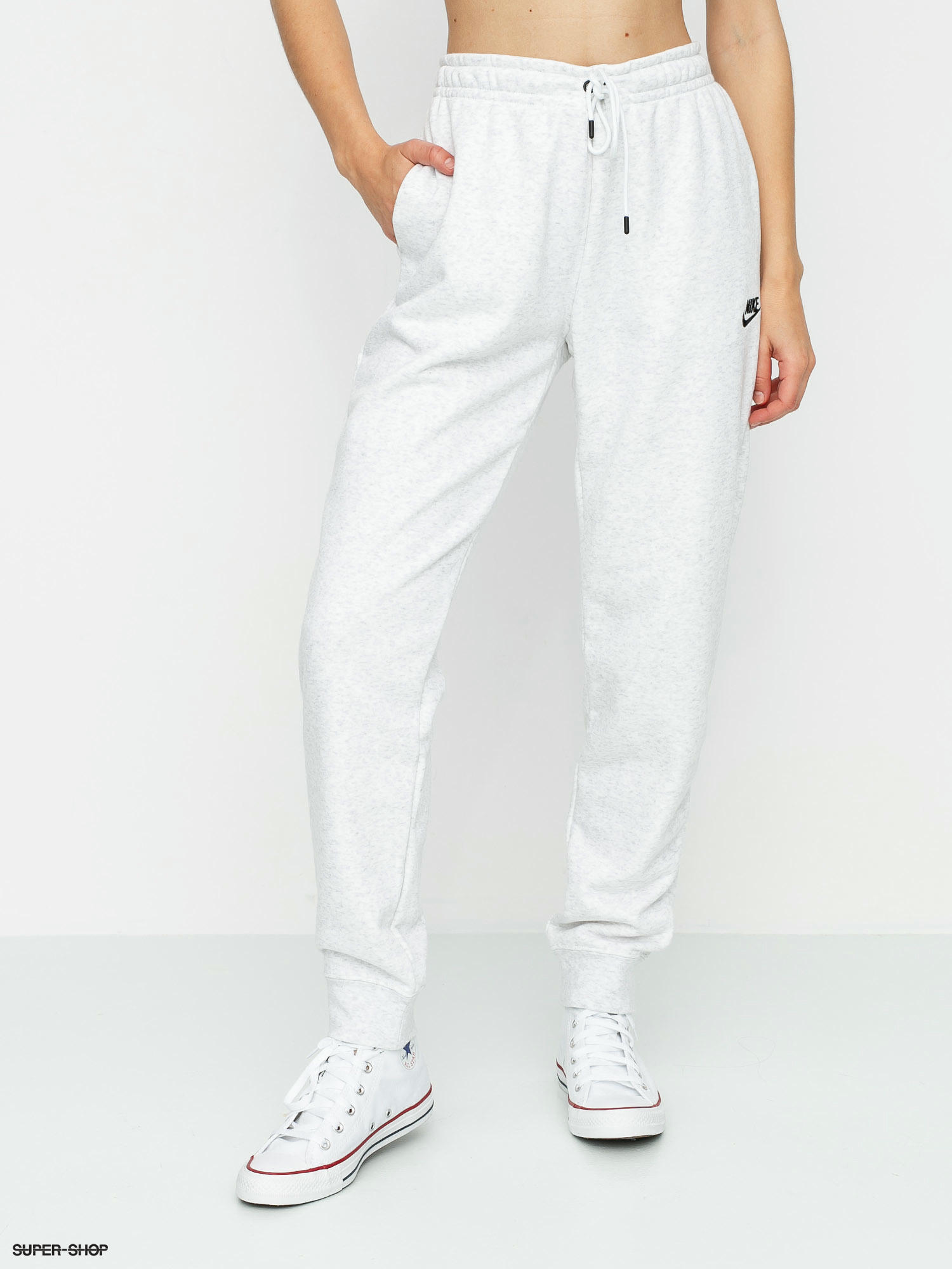 Sportswear Essential Collection Fleece Pants Size XS BNWT - AirRobe