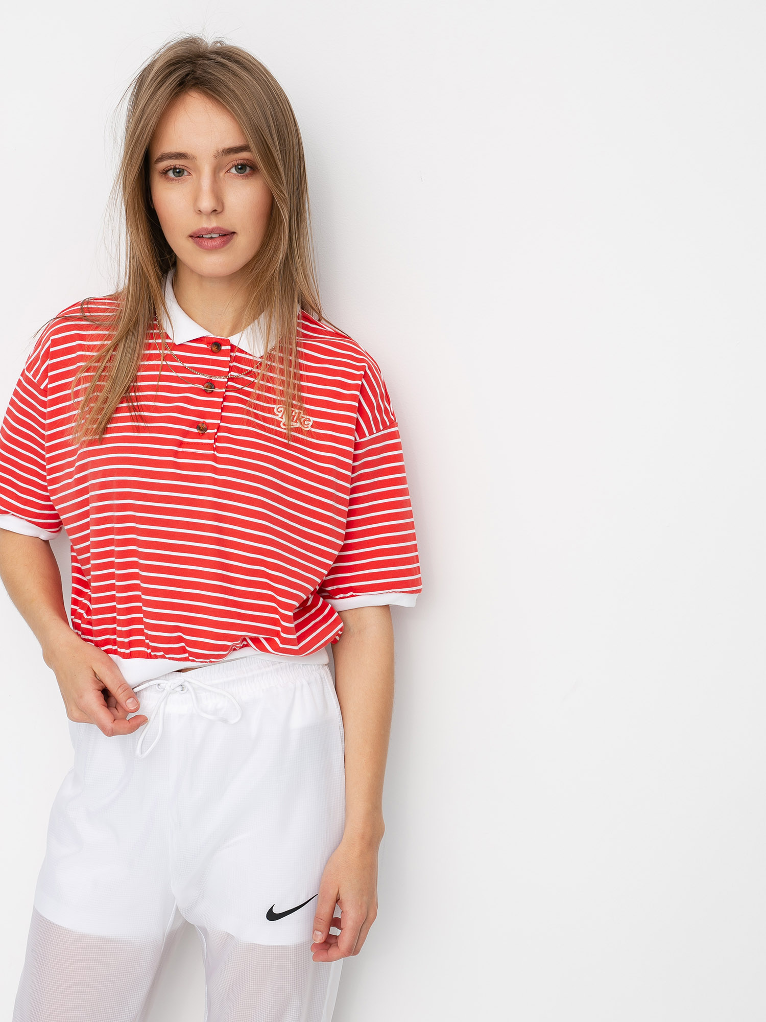 track red nike shirt